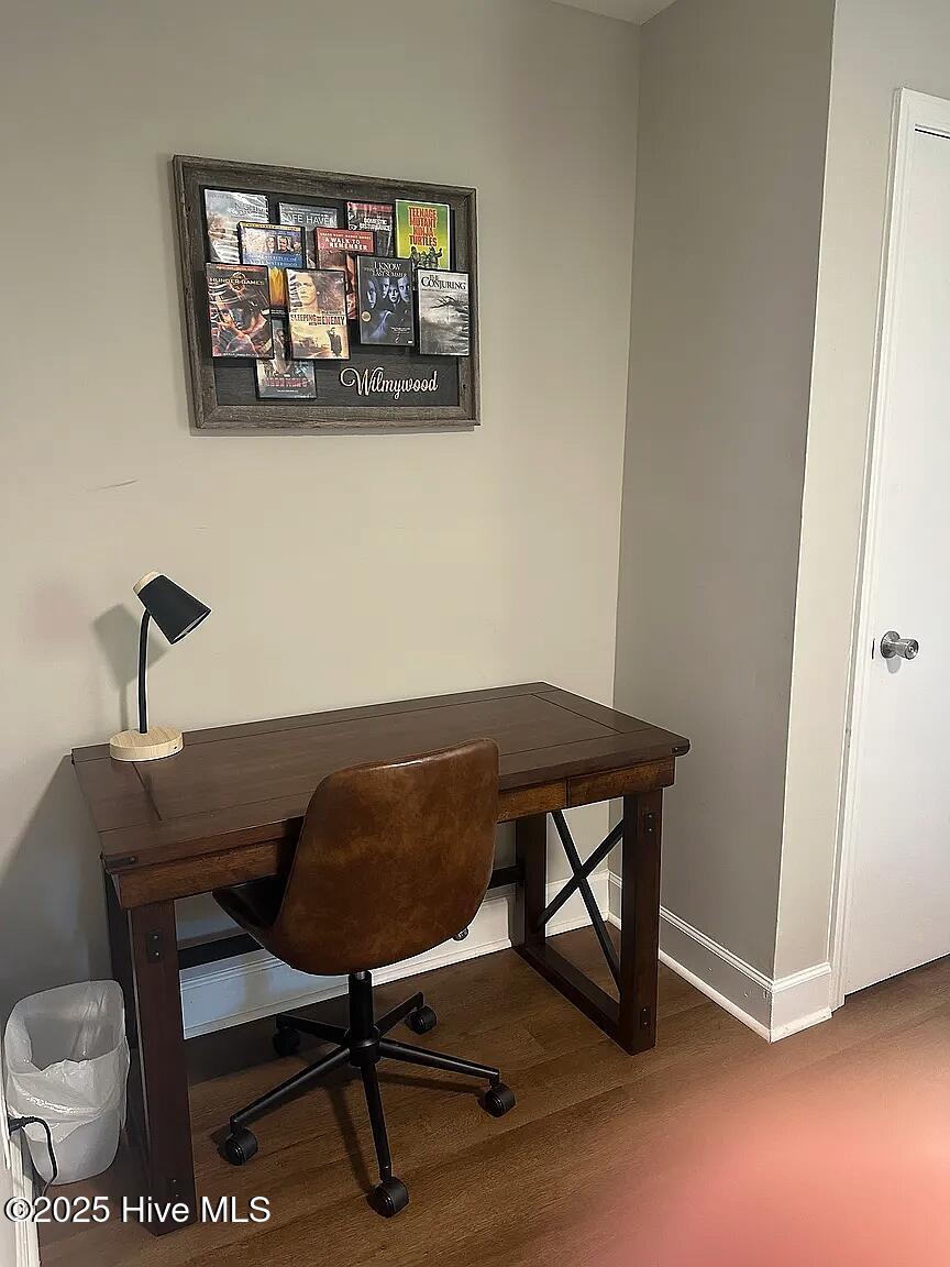 100543079 | Photo 16