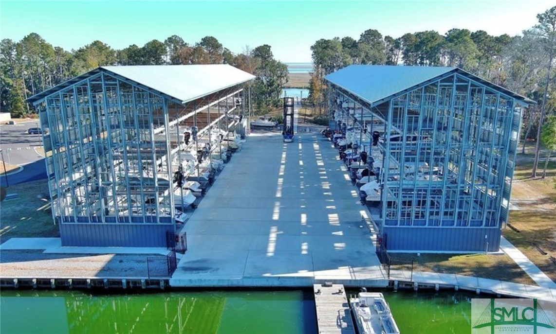 190 Blackjack Oak Drive E, Richmond Hill, GA, 31324