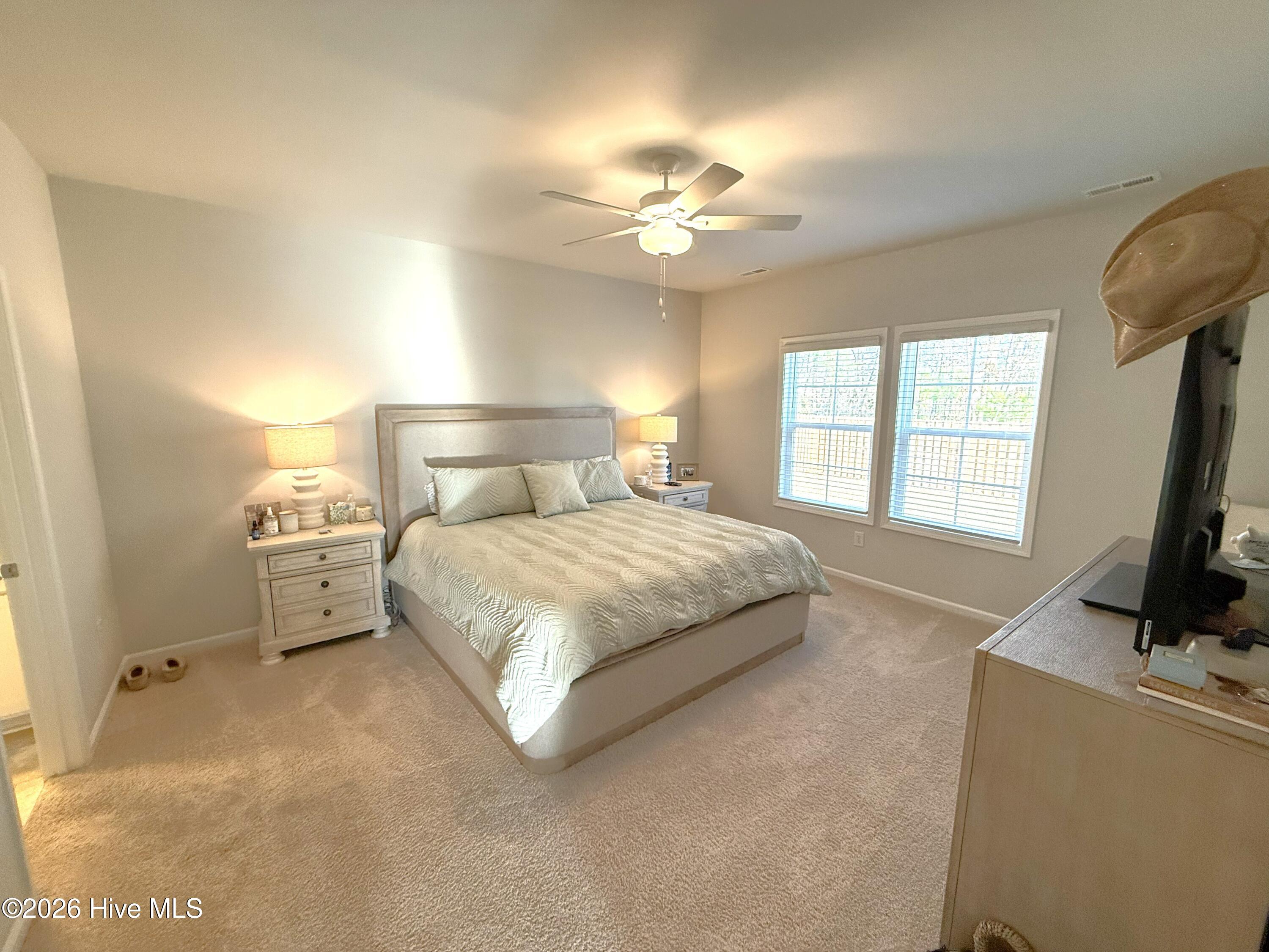 100558248 | Photo 10