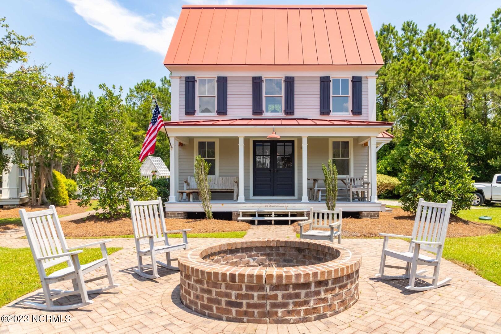 175 River Watch Road, Oriental, NC, 28571