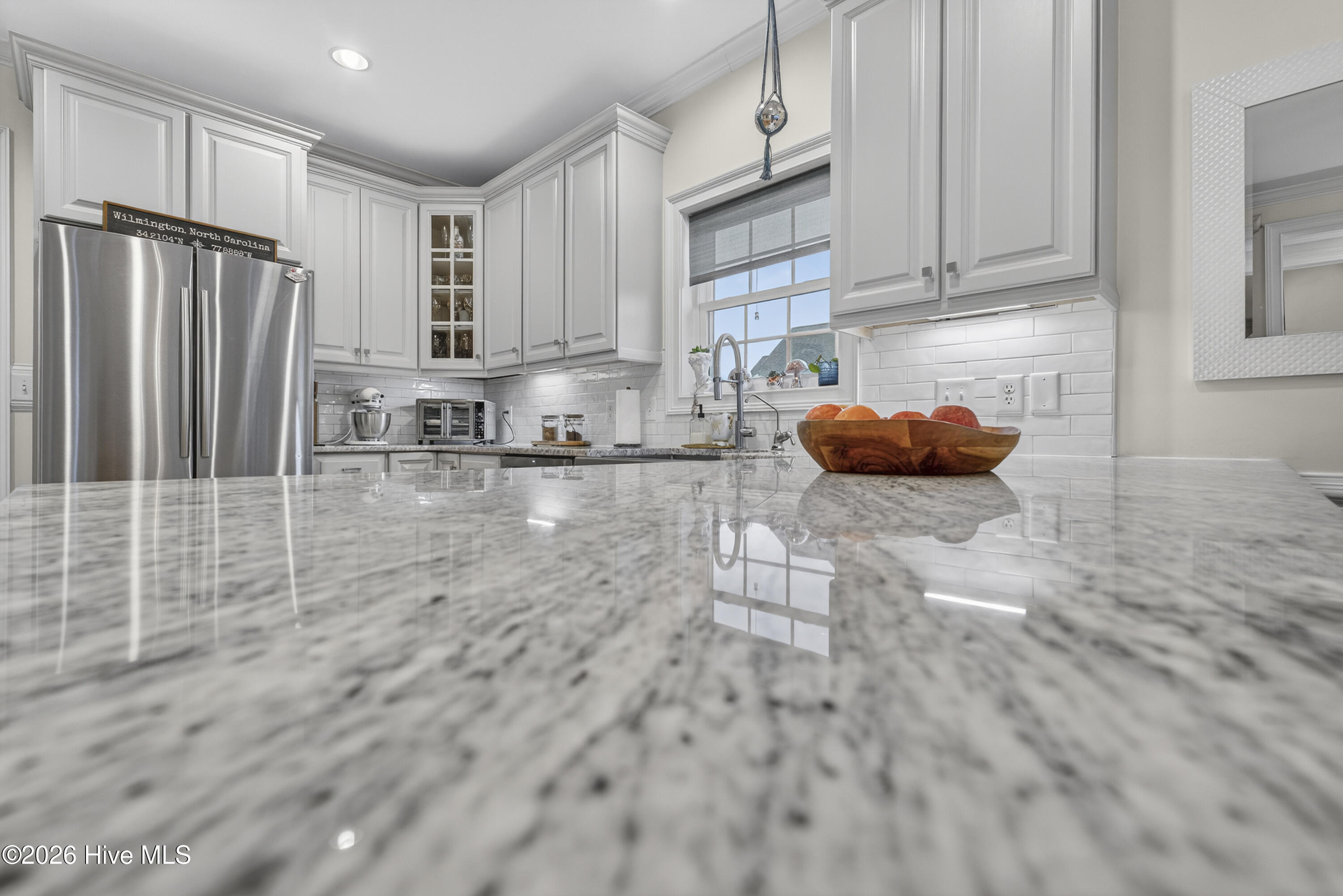 100557887 | Photo 25