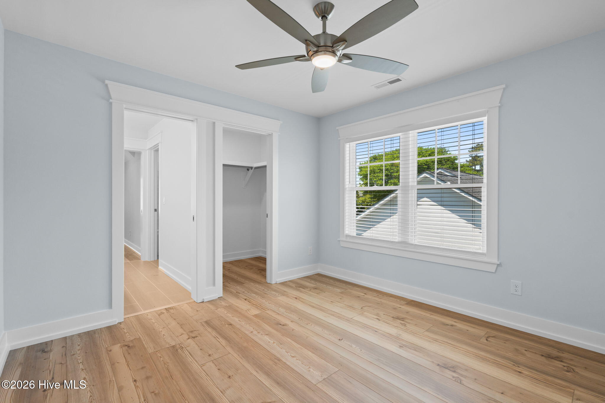 100546665 | Photo 59