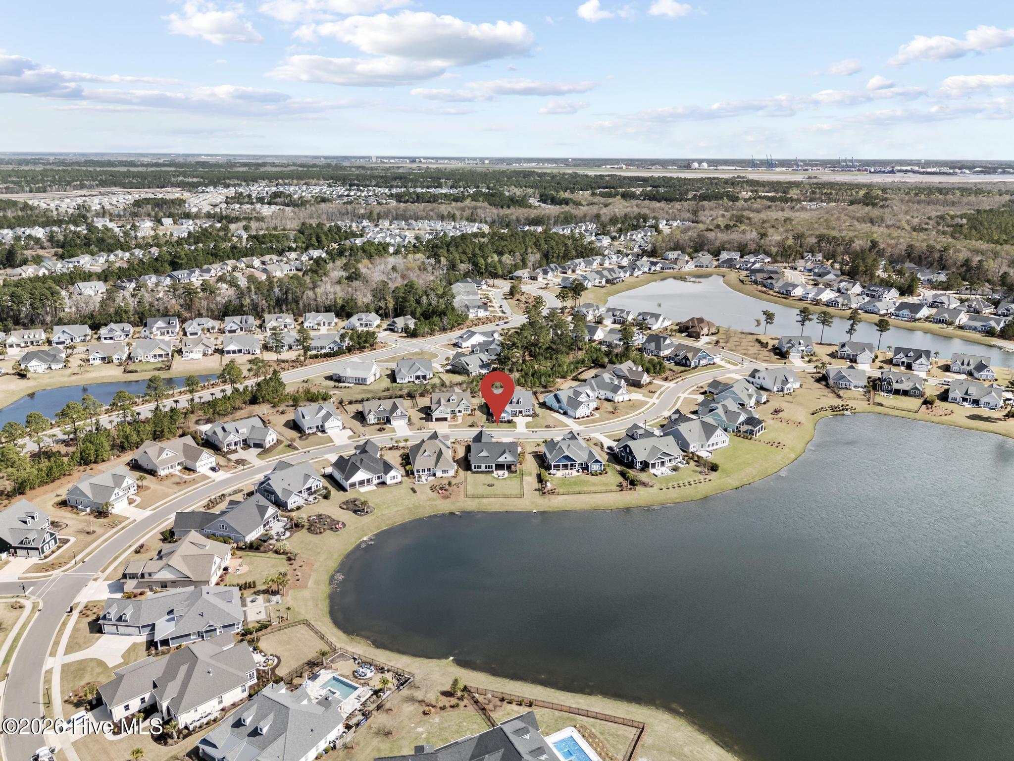 100561204 | Photo 61