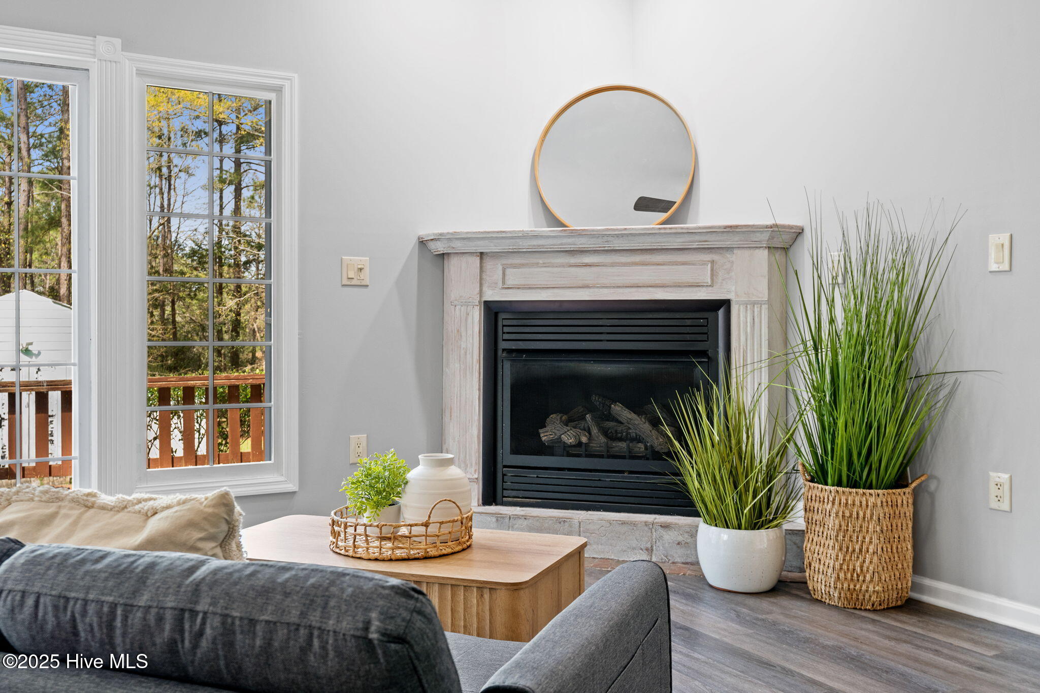 100497735 | Photo 14