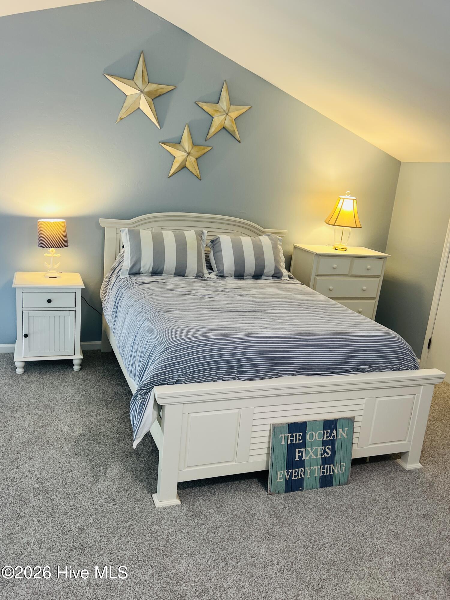 100564975 | Photo 18