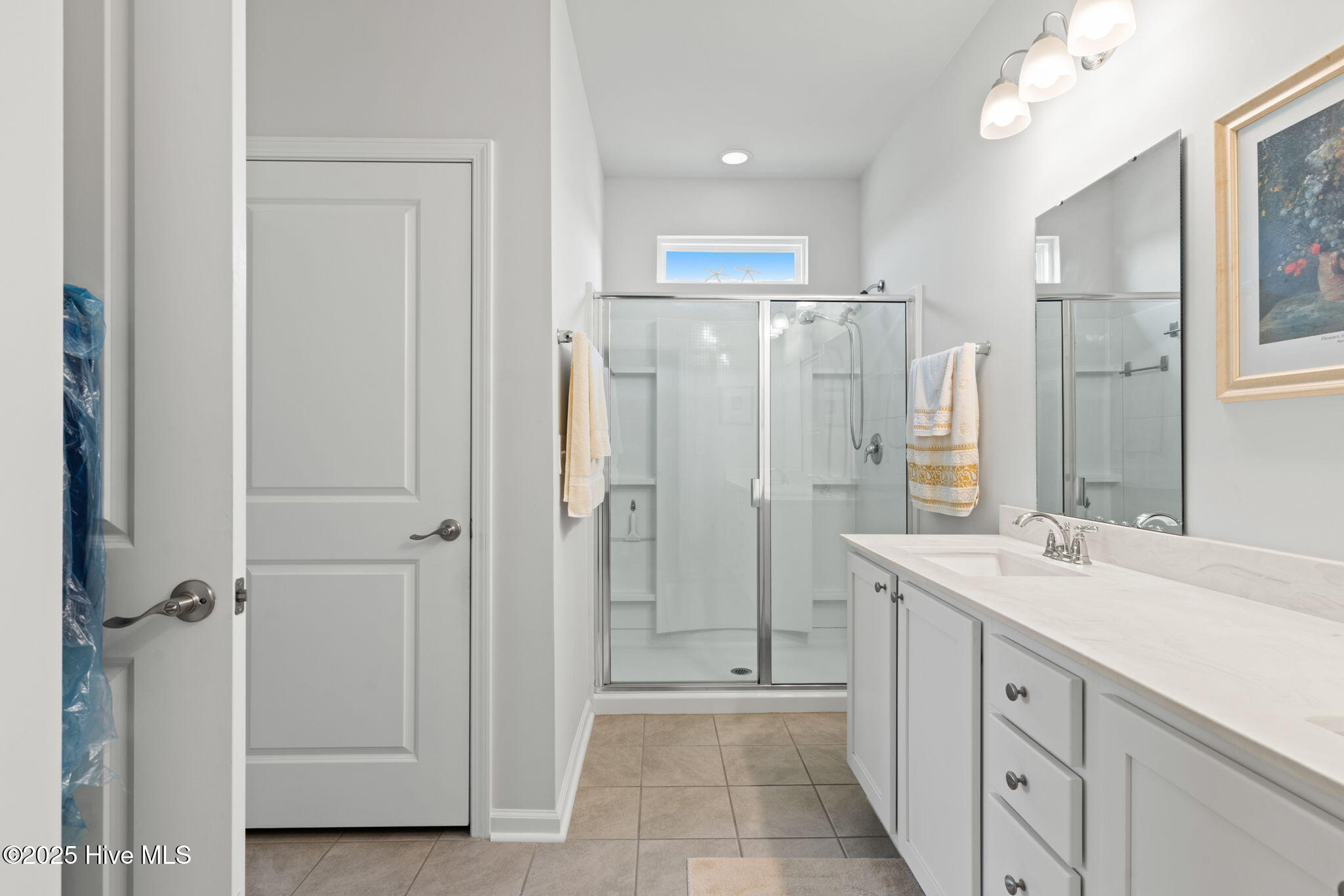 100516285 | Photo 27