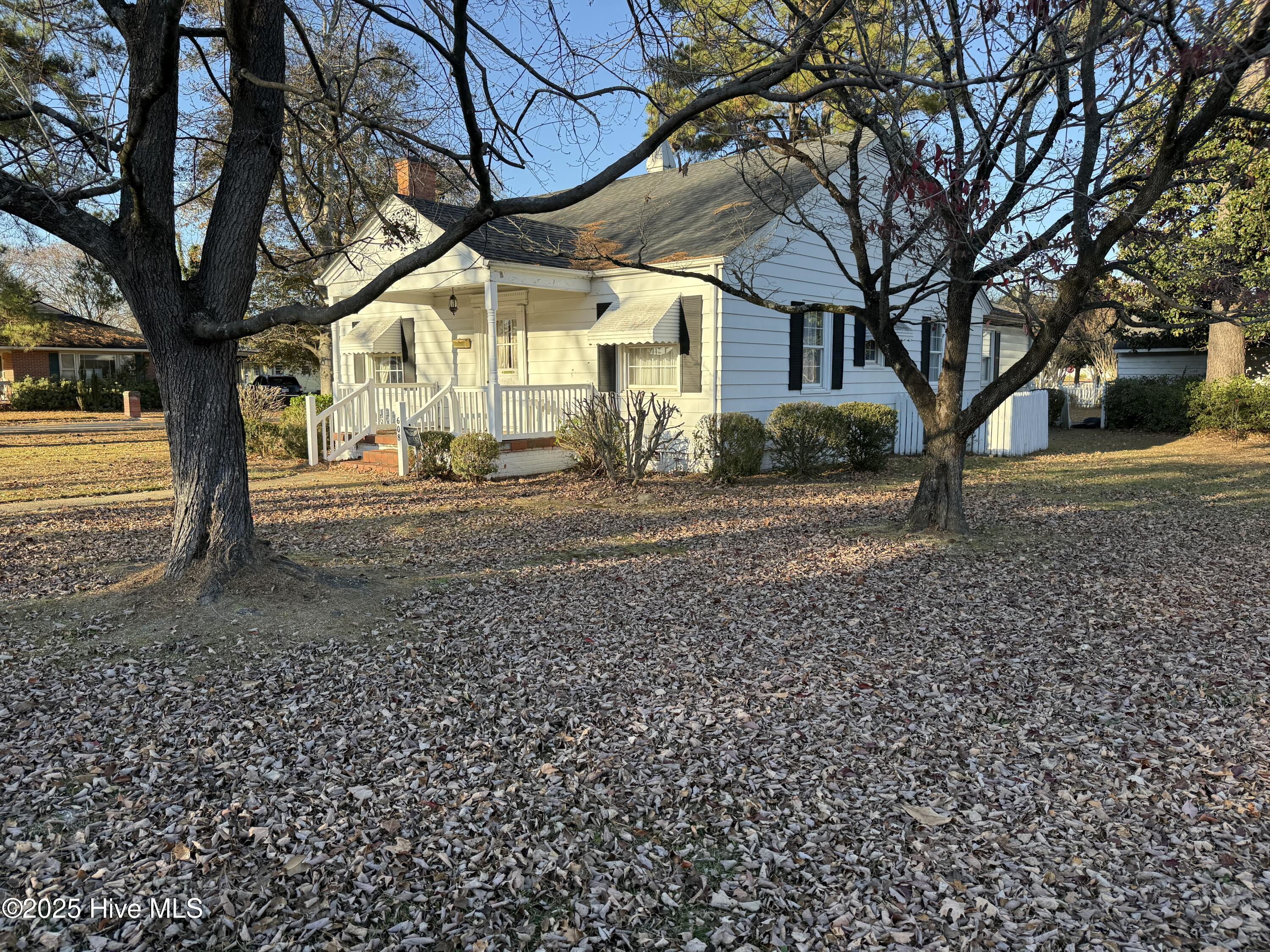 Homes for sale in Benson, NC | 608 W Parrish Dr, Benson, NC 27504 | MLS# 100544150