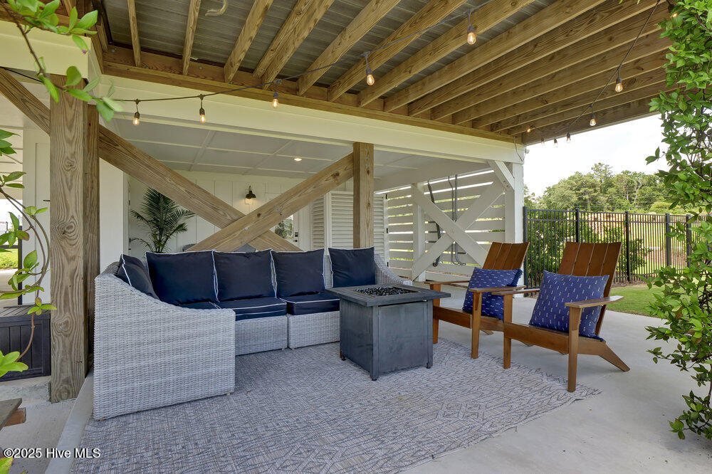 100520014 | Photo 55