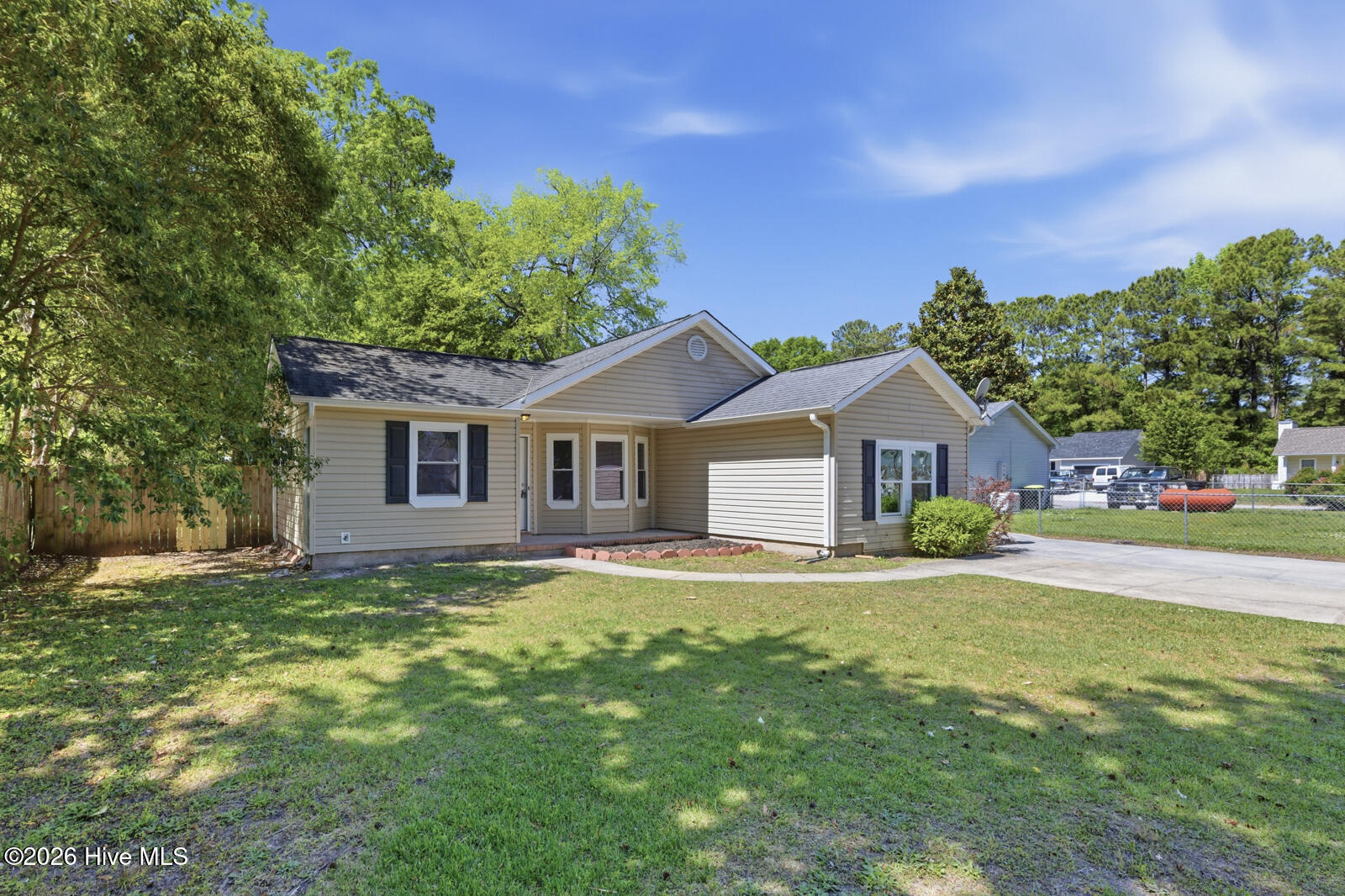 1100 Shroyer Circle, Jacksonville, NC 28540 – photo 2: shroyer-2