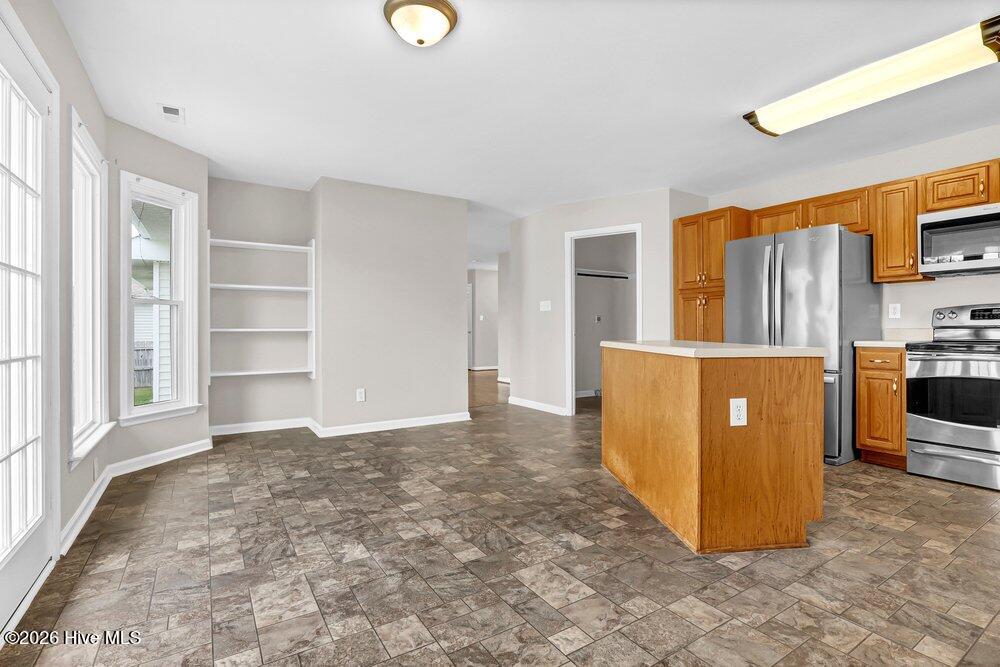 104 Sidney Lane, Jacksonville, NC 28540 – photo 23: 022_6g8a8049_283
