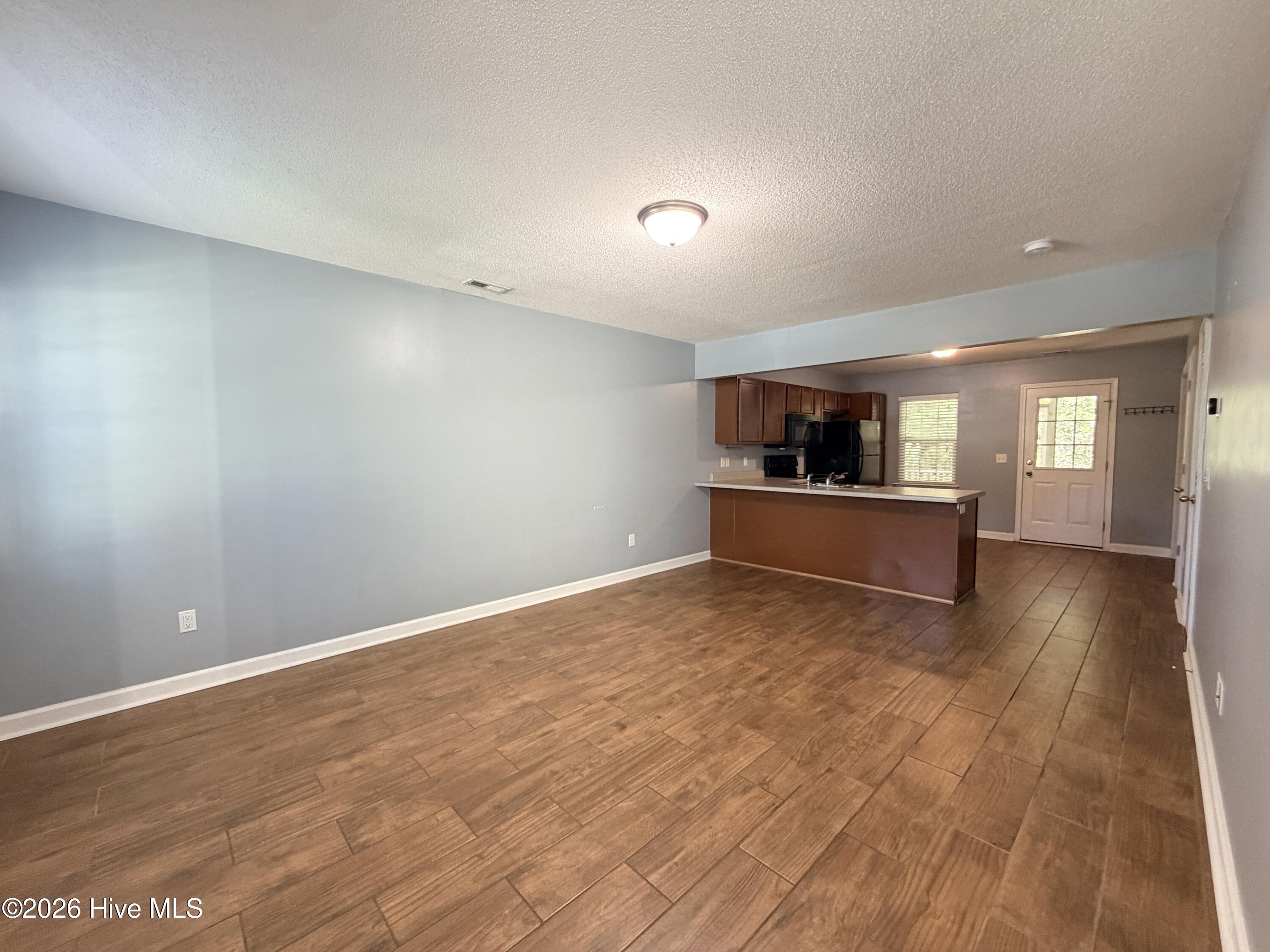 304 Burley Drive Unit 2,Hubert