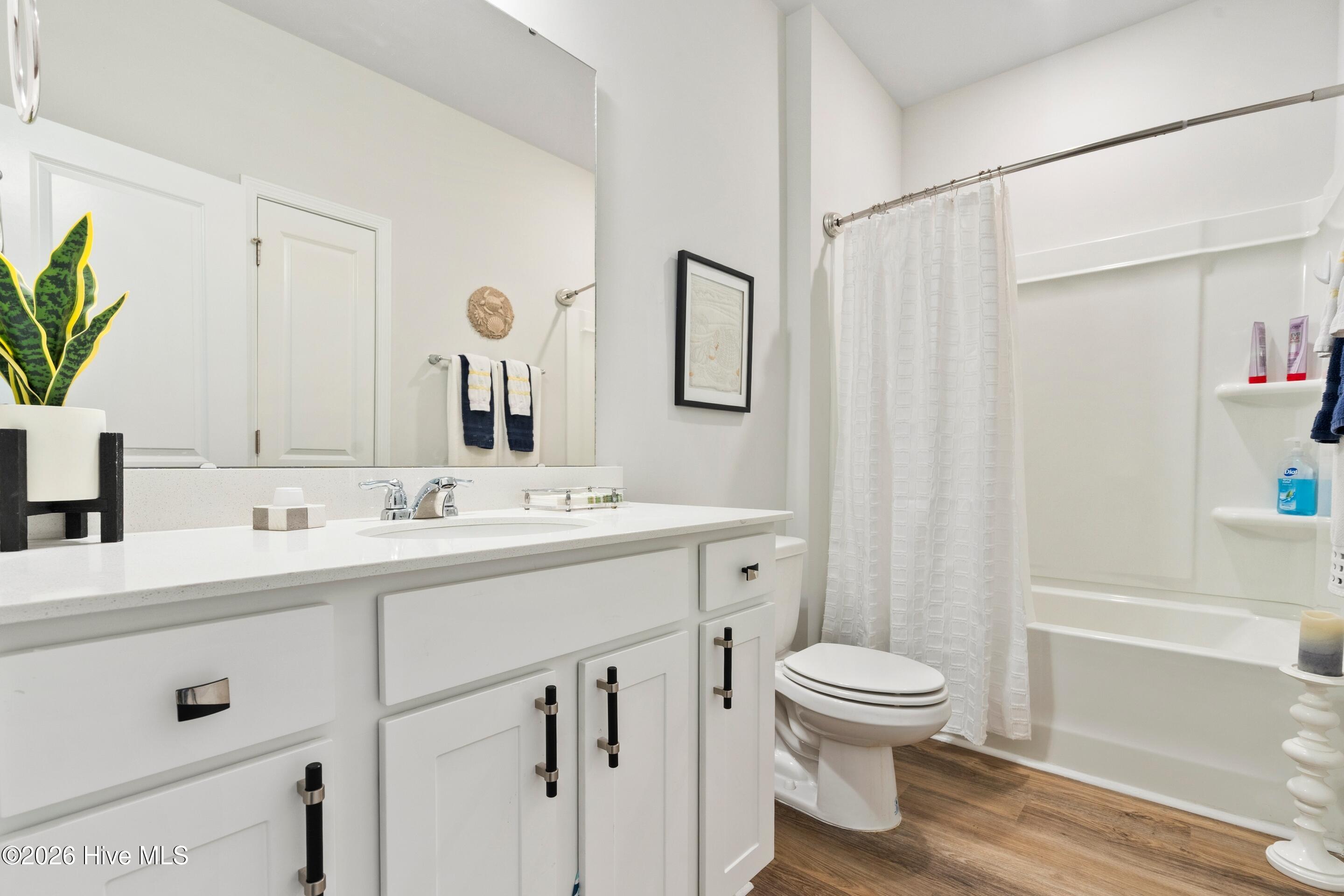 100550634 | Photo 44