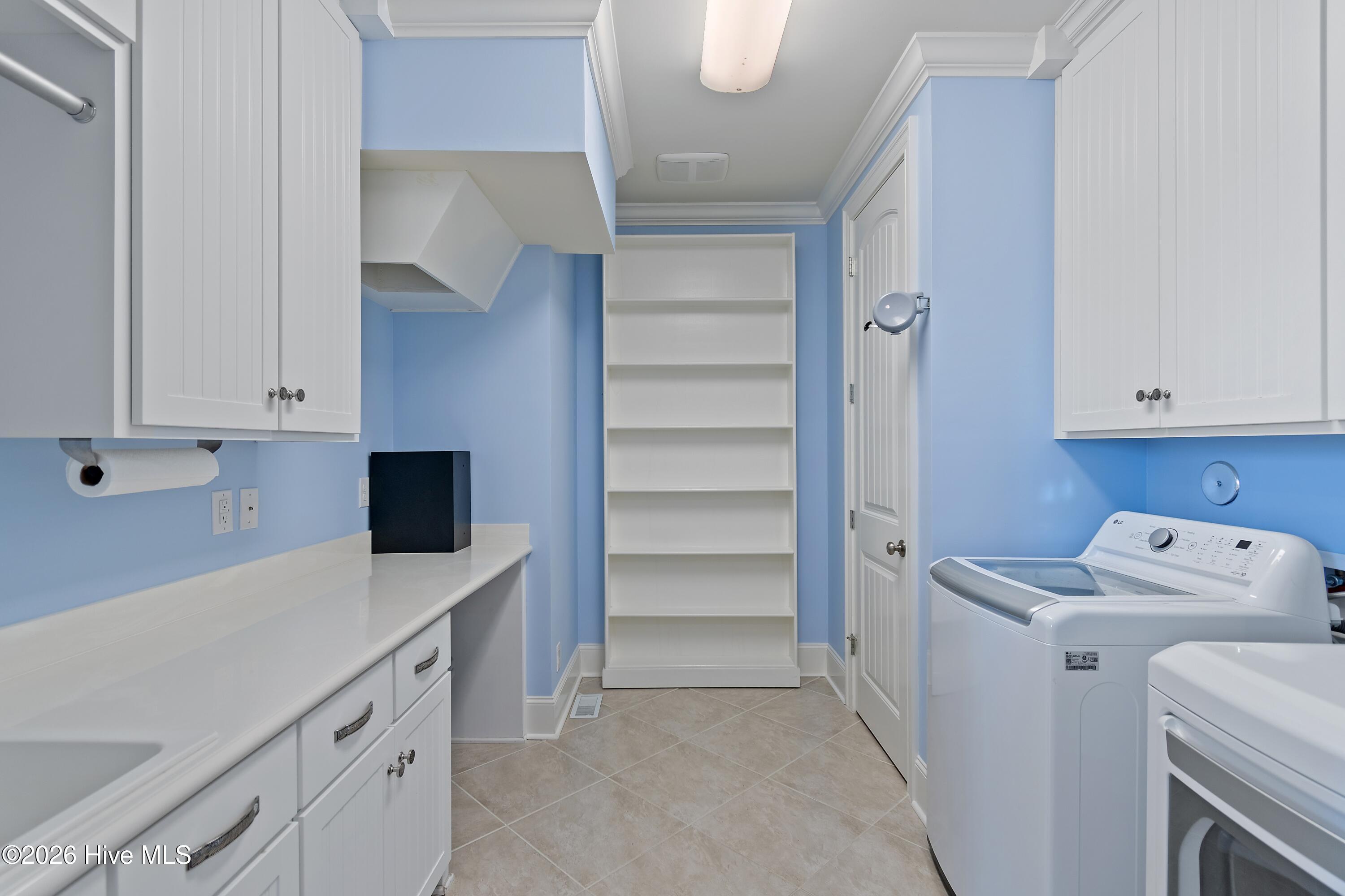 100562772 | Photo 59