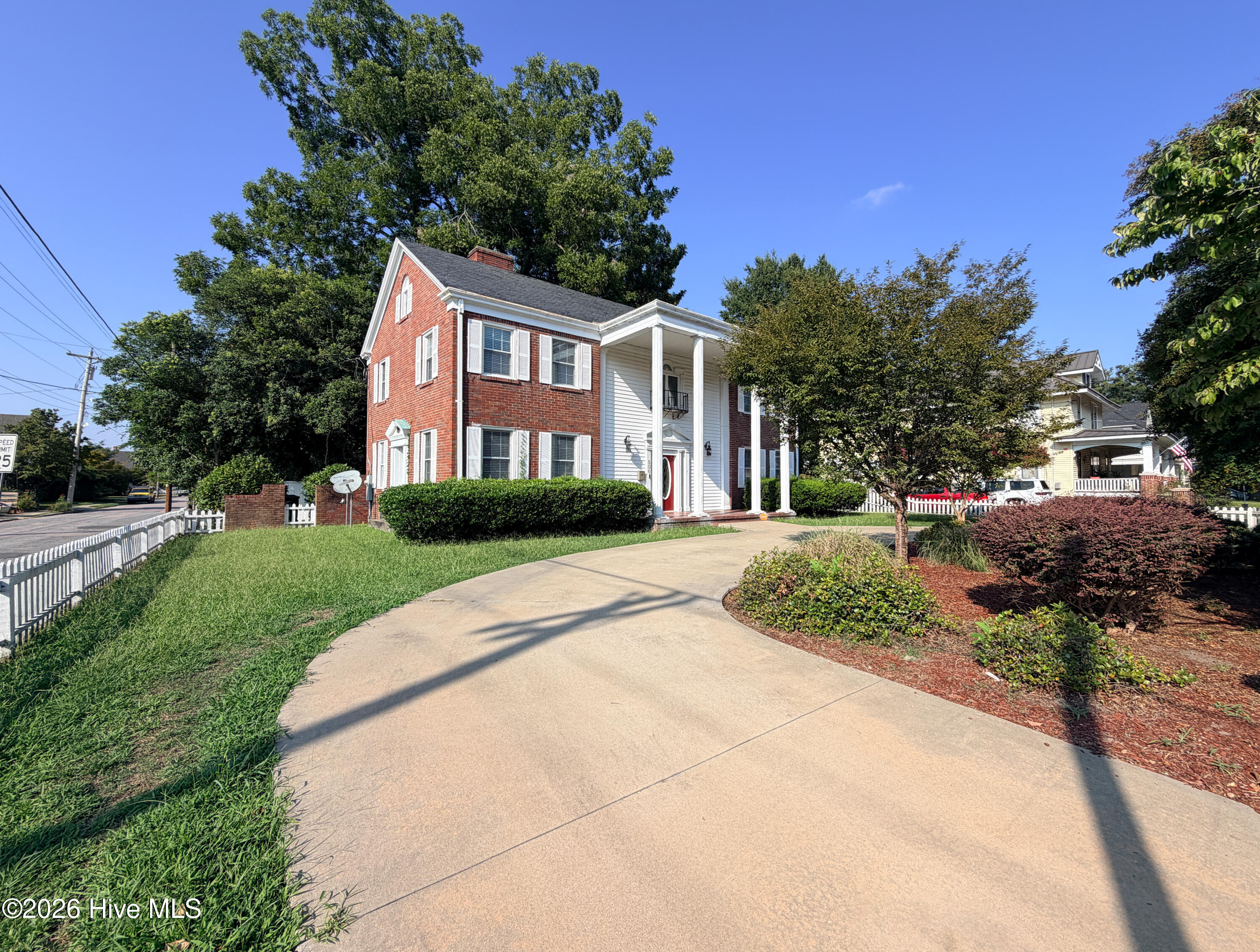 Exterior photo of 506 W Church Street, Elizabeth City, NC 27909. MLS: 100600966