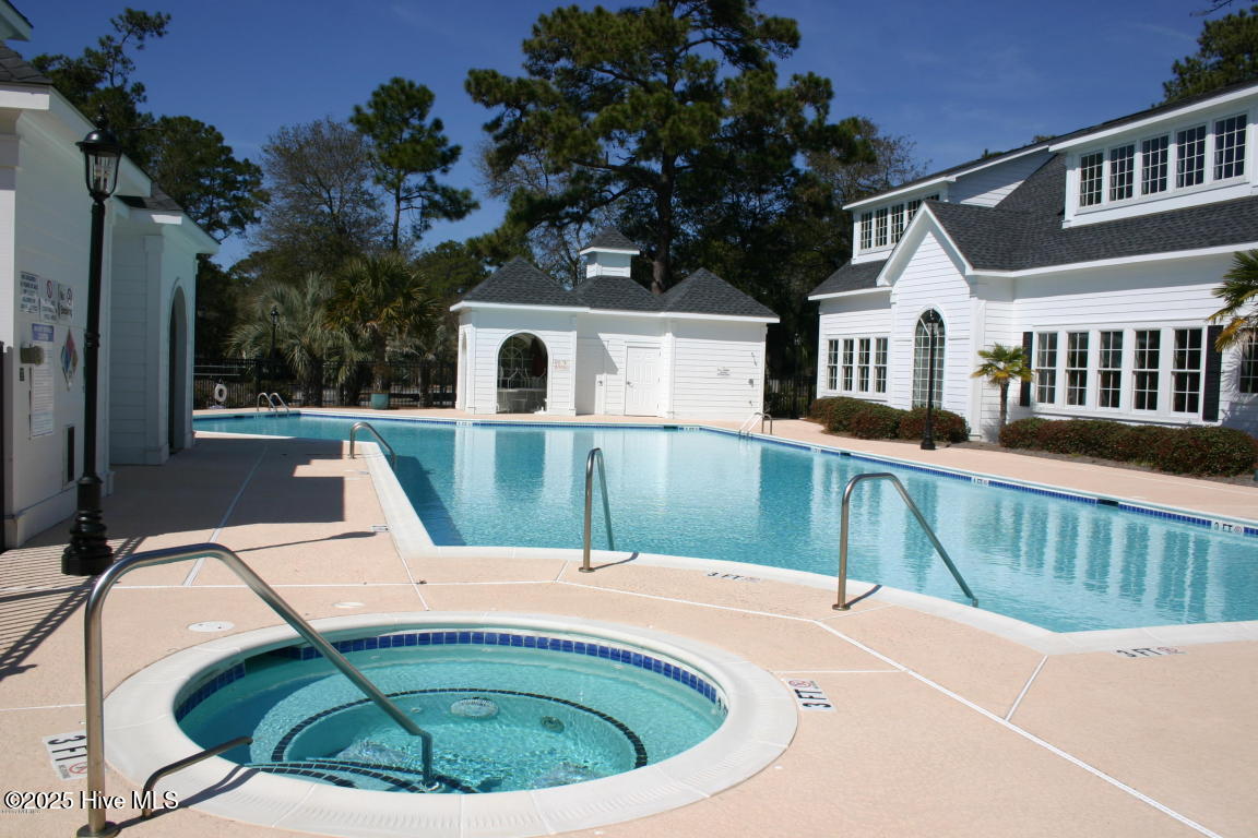 100493964 | Photo 19