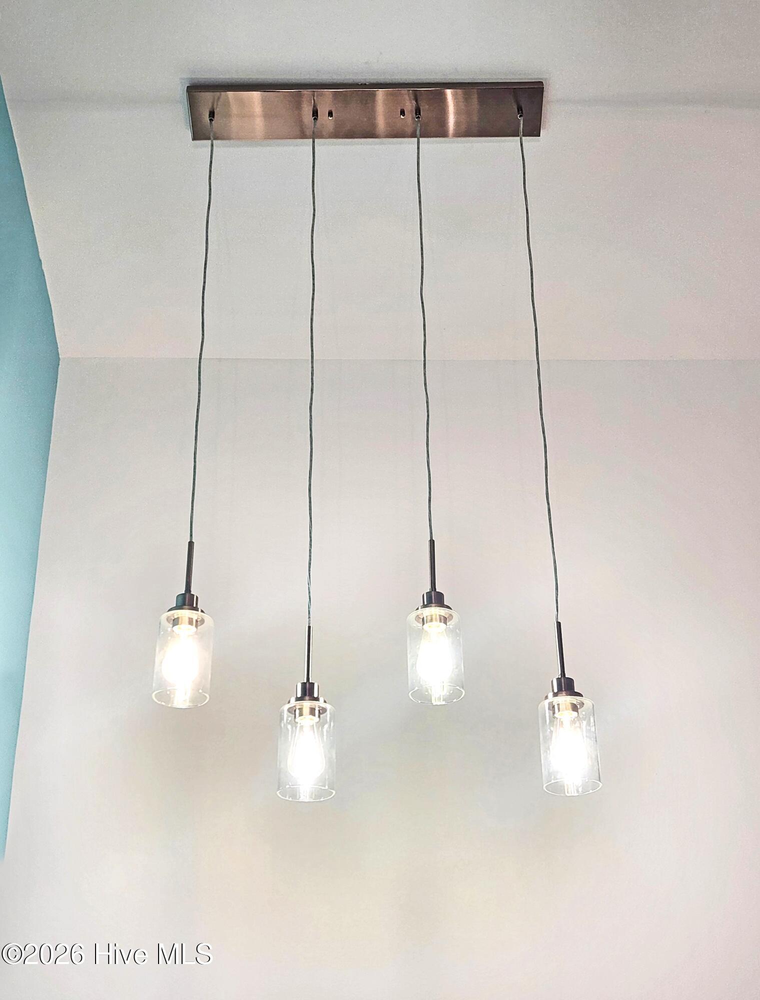 100549020 | Photo 15