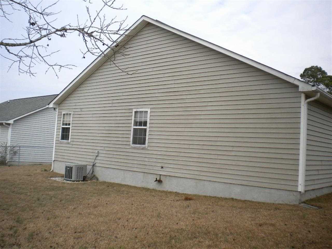 100540049 | Photo 19