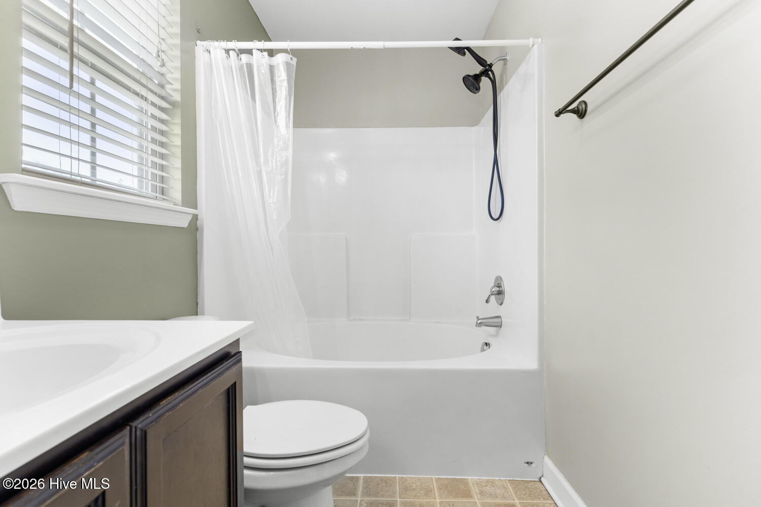 100534497 | Photo 41