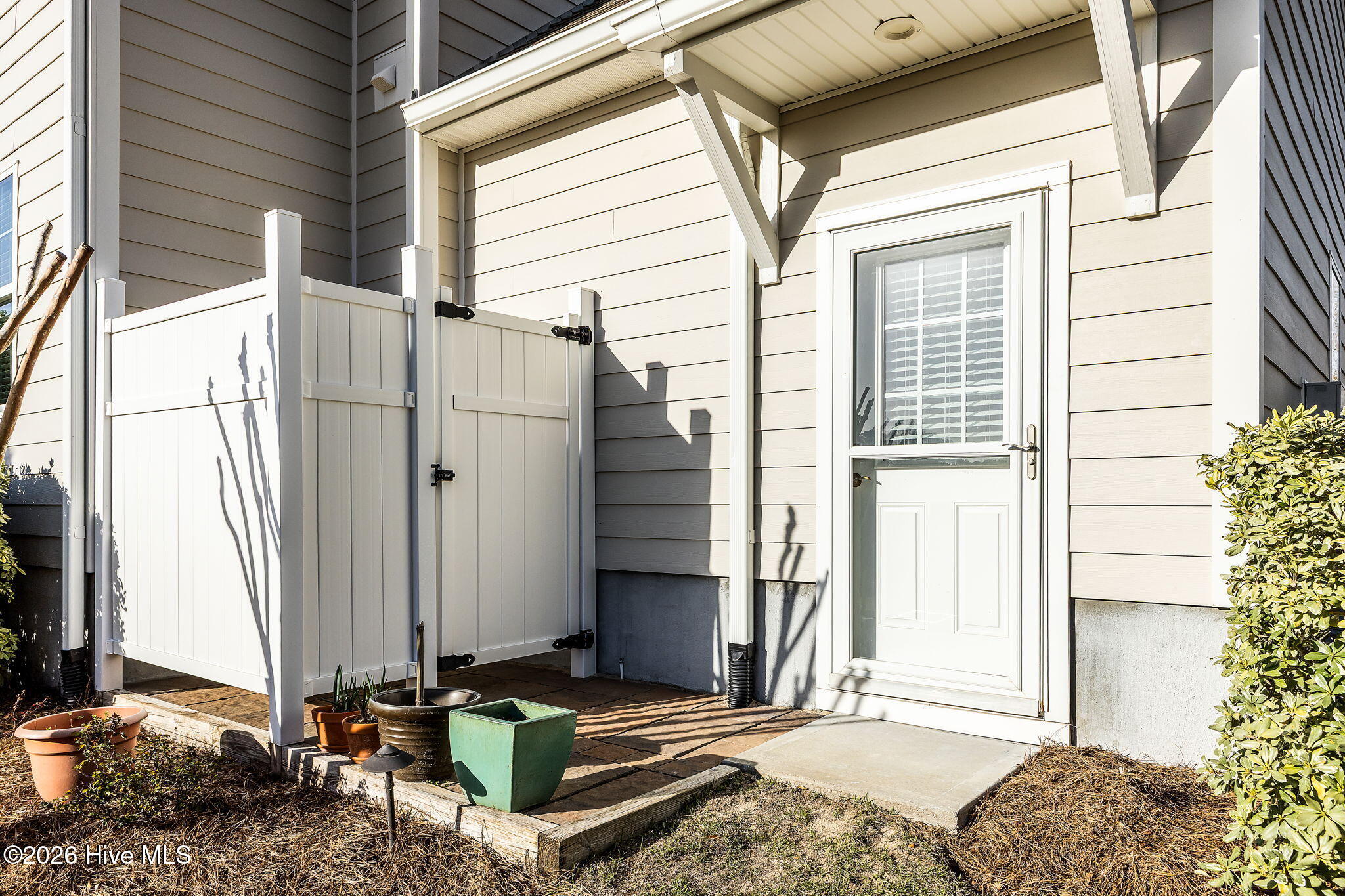 100560344 | Photo 31