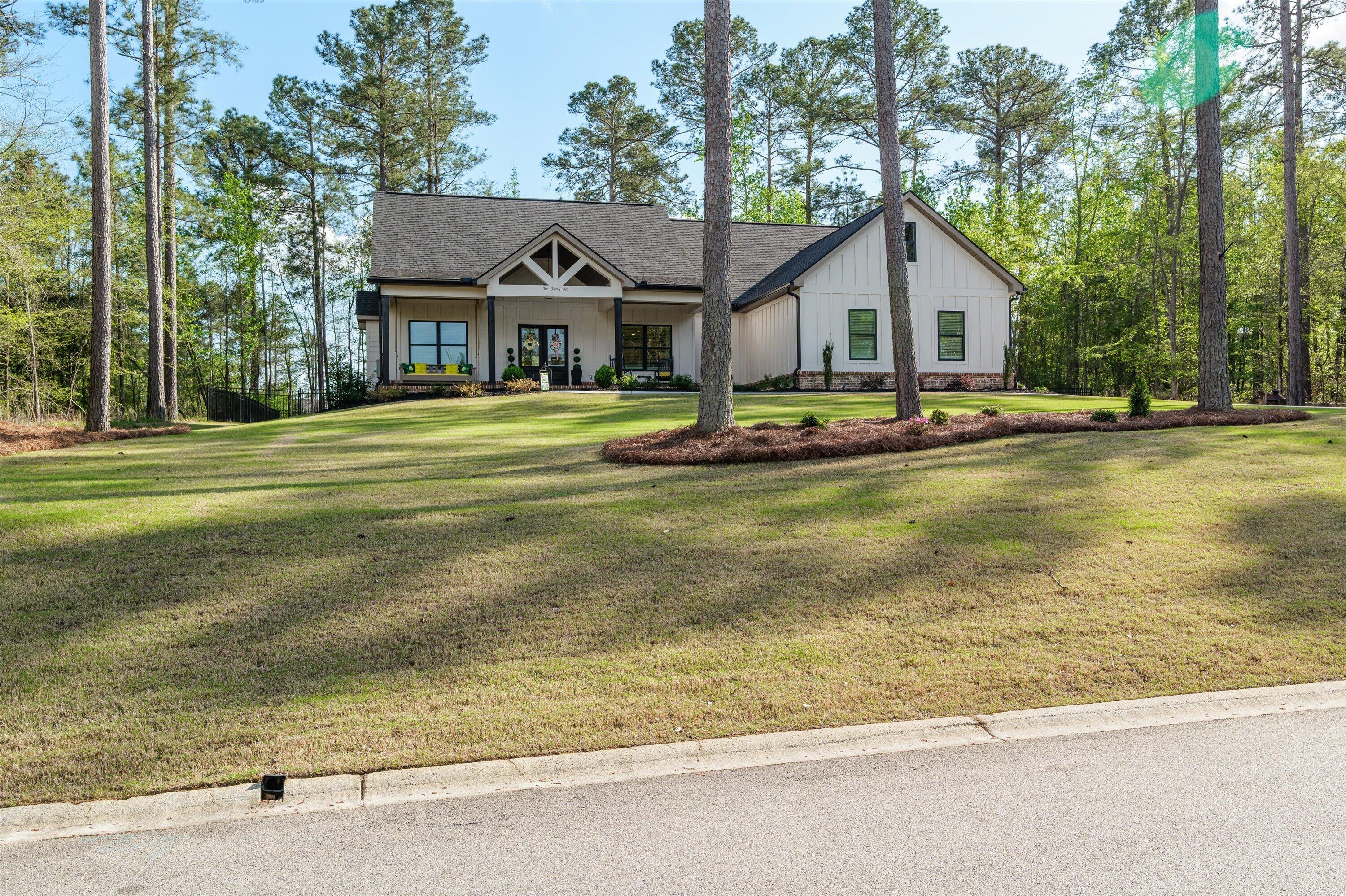 002-P1965490