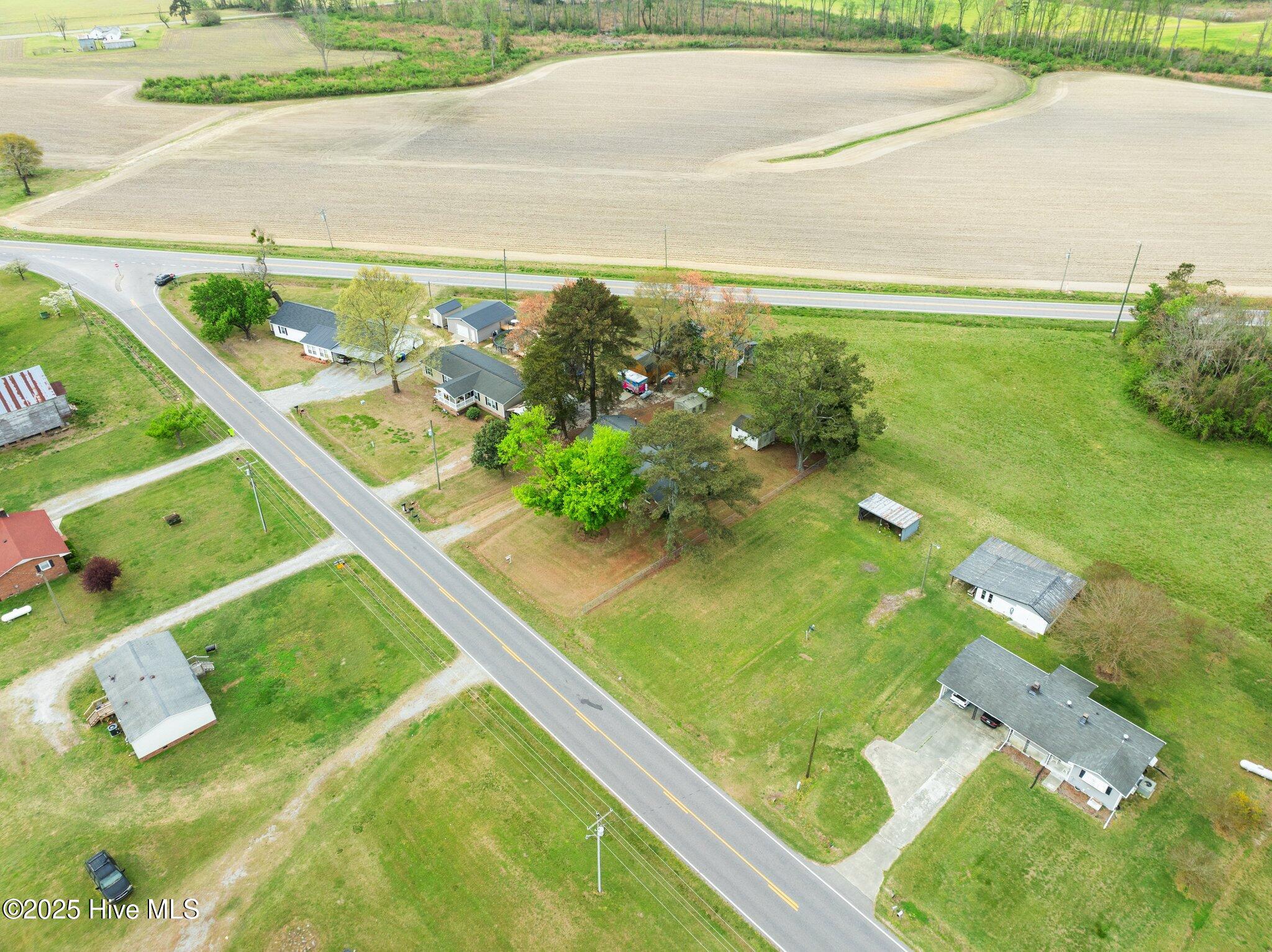 Homes for sale in Pinetops, NC | 2042 Pinetops Crisp Rd, Pinetops, NC 27864 | MLS# 100553274