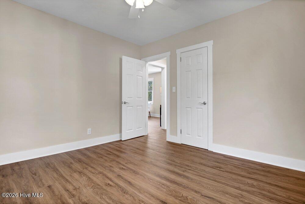 100560738 | Photo 21