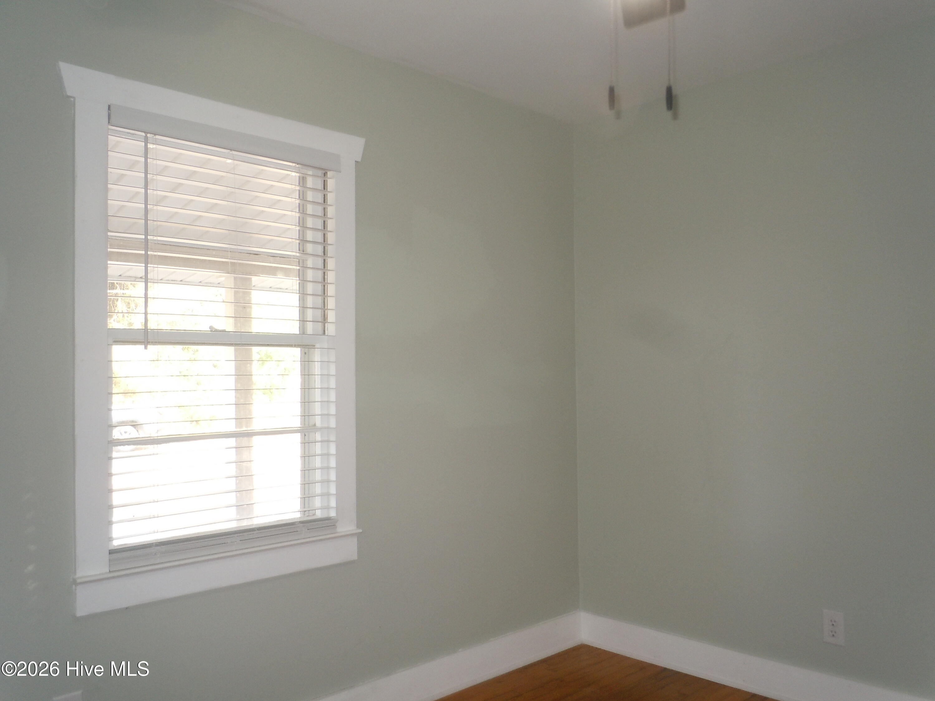 100553608 | Photo 21