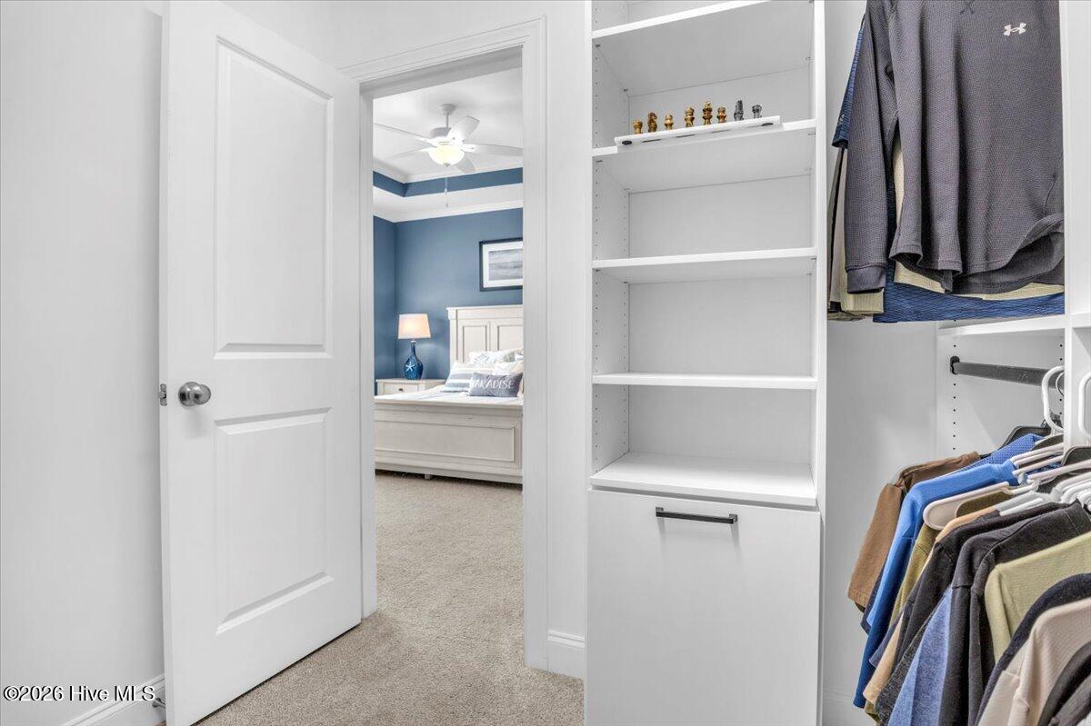 100556210 | Photo 33