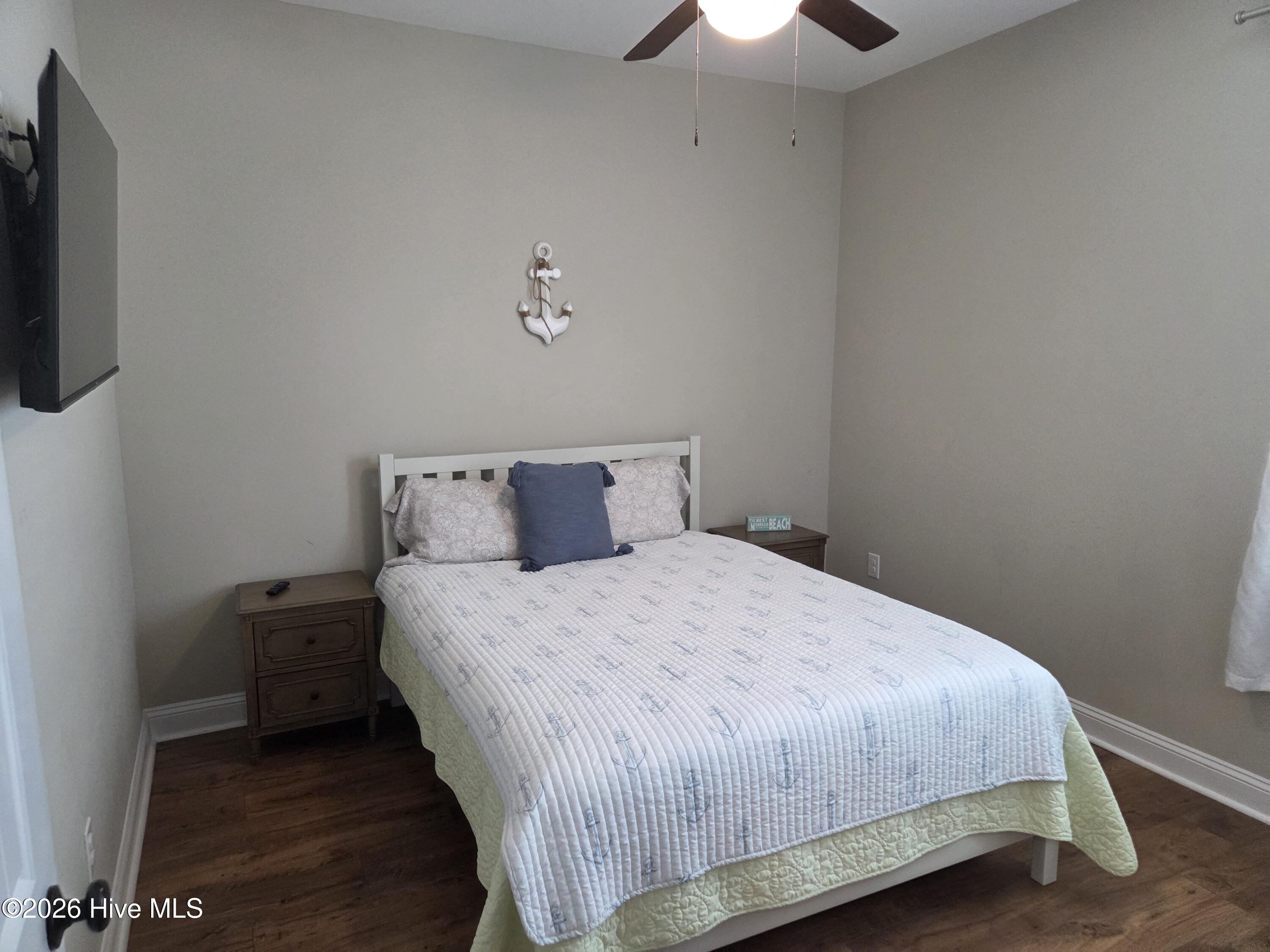 100565056 | Photo 12