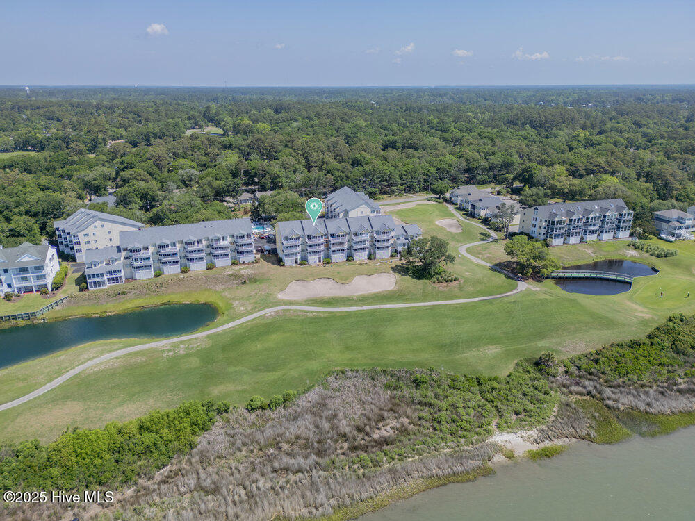 100509045 | Photo 40