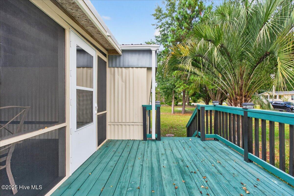 100534395 | Photo 38