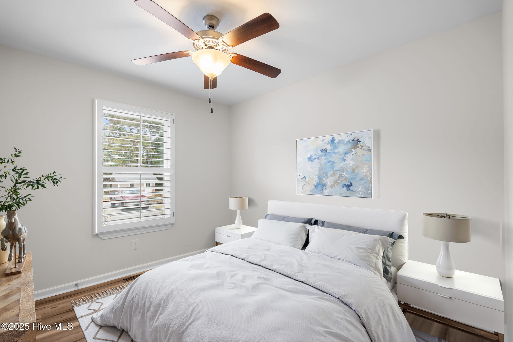 100529995 | Photo 23