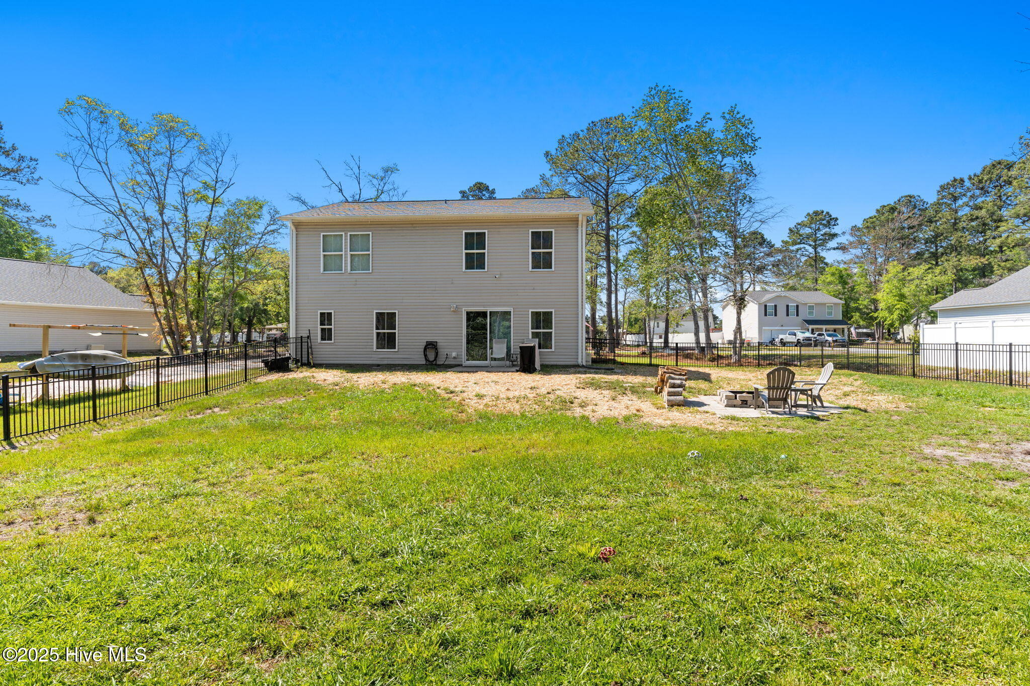 100501134 | Photo 28