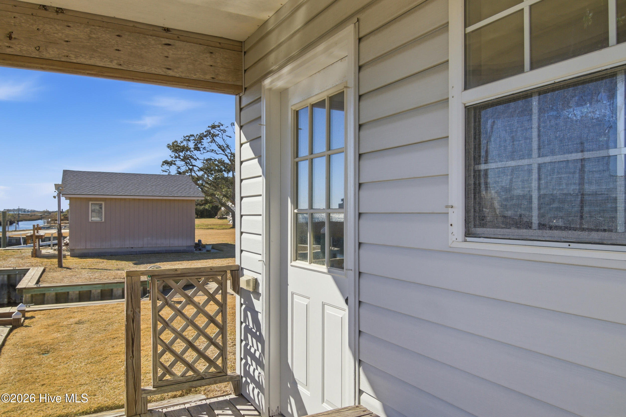 100549551 | Photo 57