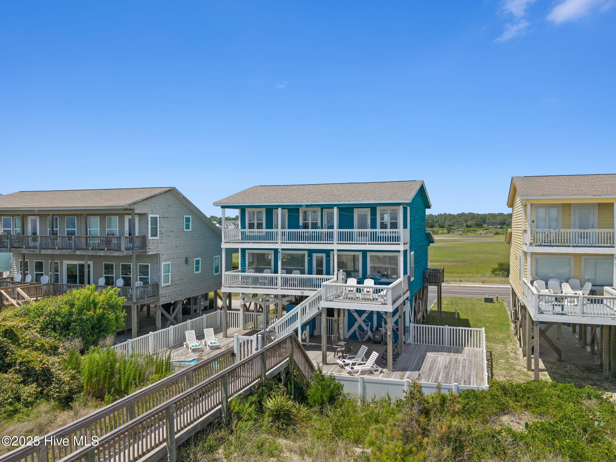 100515755 | Photo 57