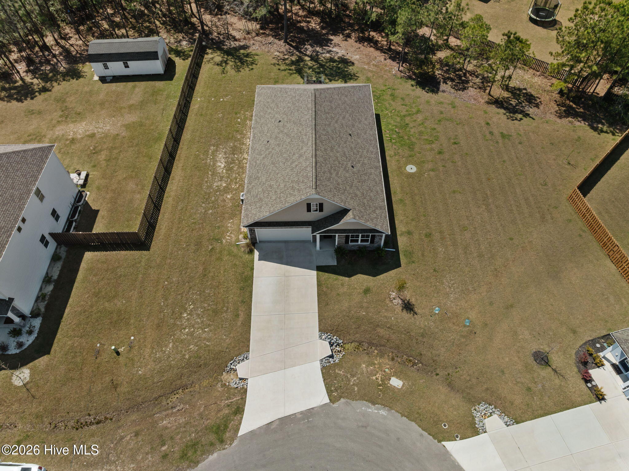 100564273 | Photo 52