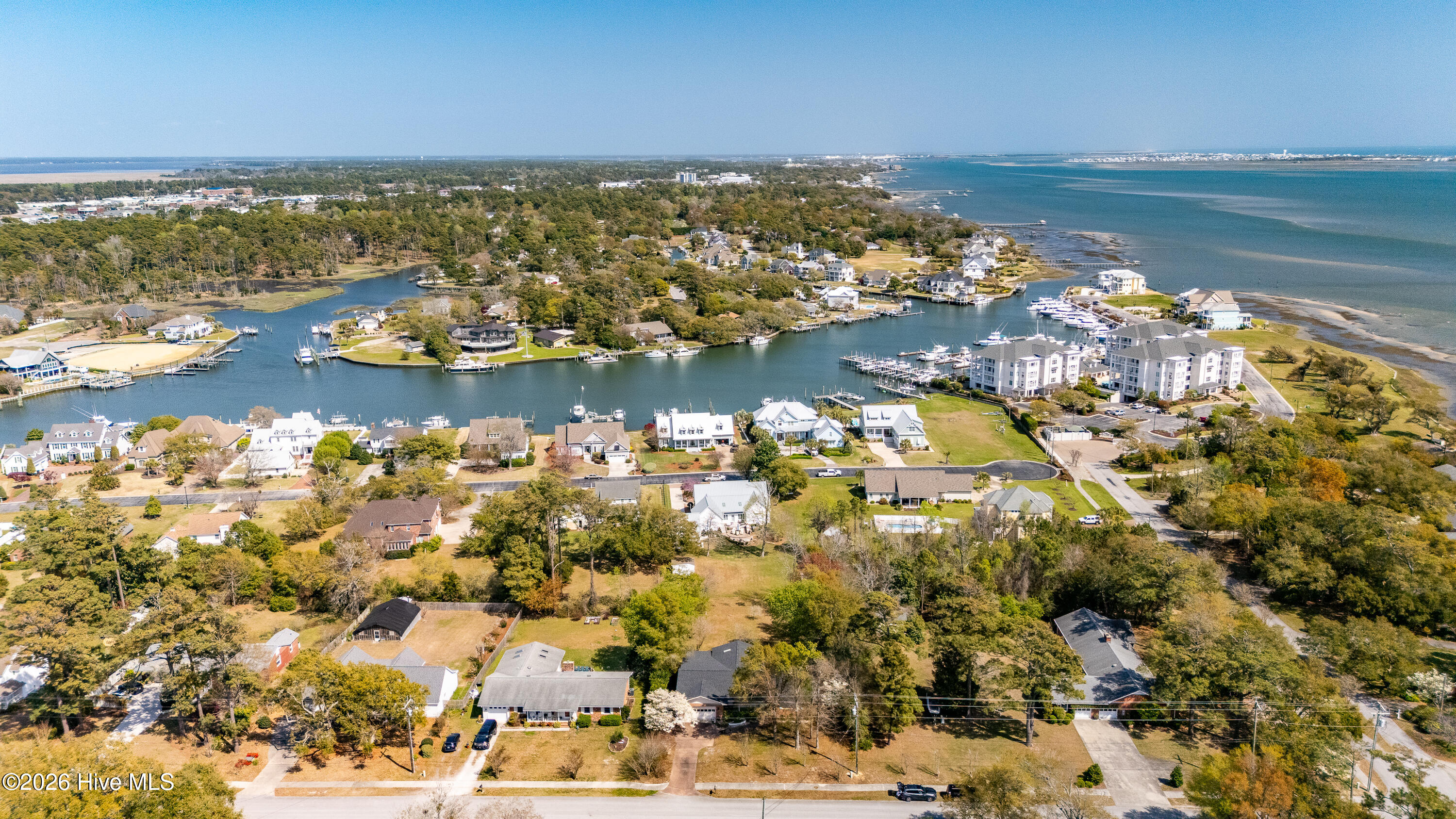 215 Harbor Drive,Morehead City