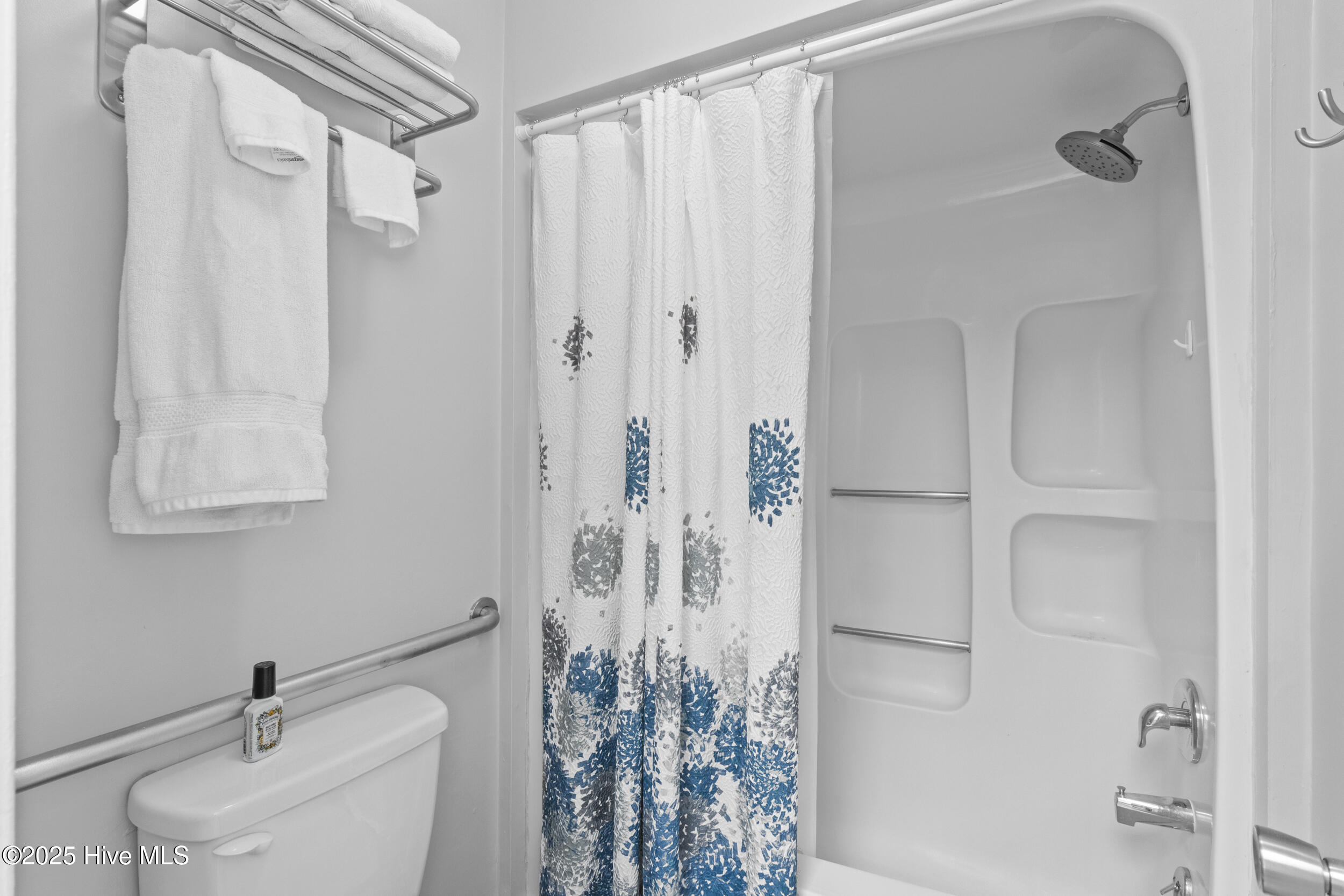 100508108 | Photo 27