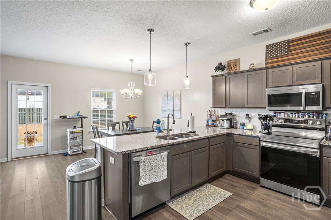 199 Brightleaf Circle, Hinesville, GA, 31313