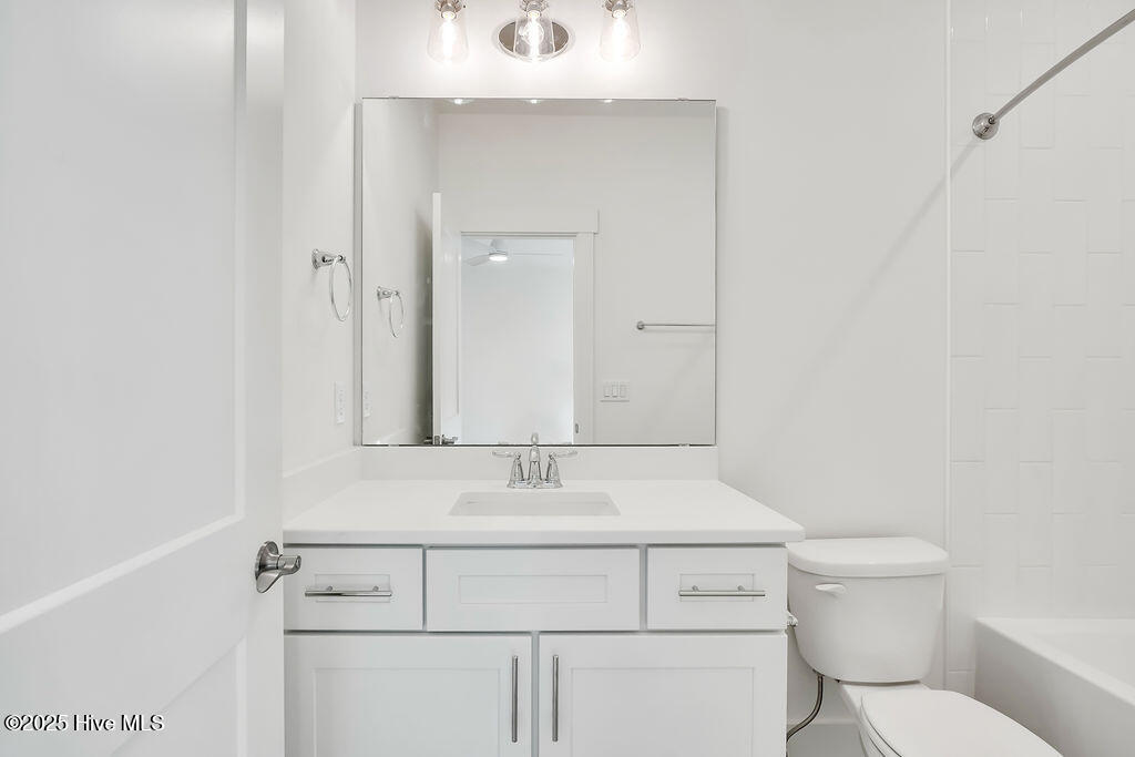 100516438 | Photo 29