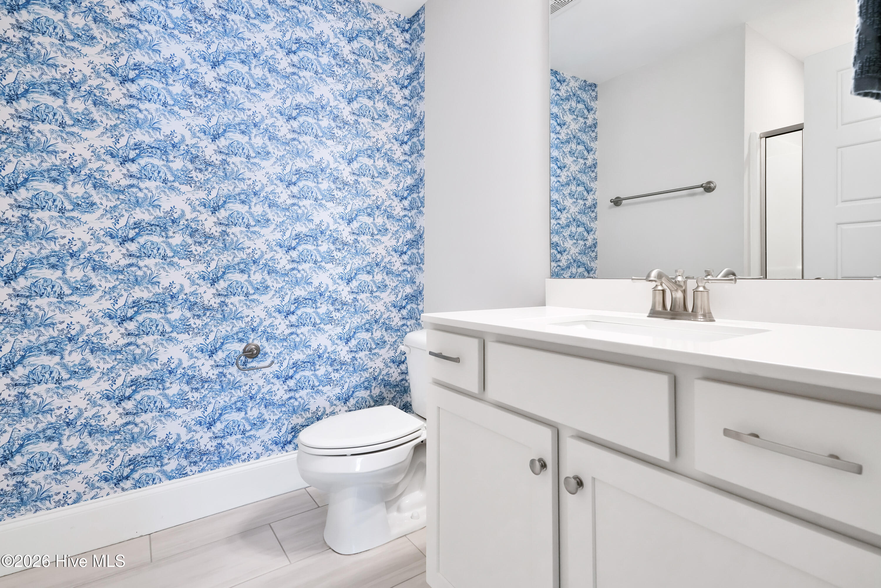 100551656 | Photo 30