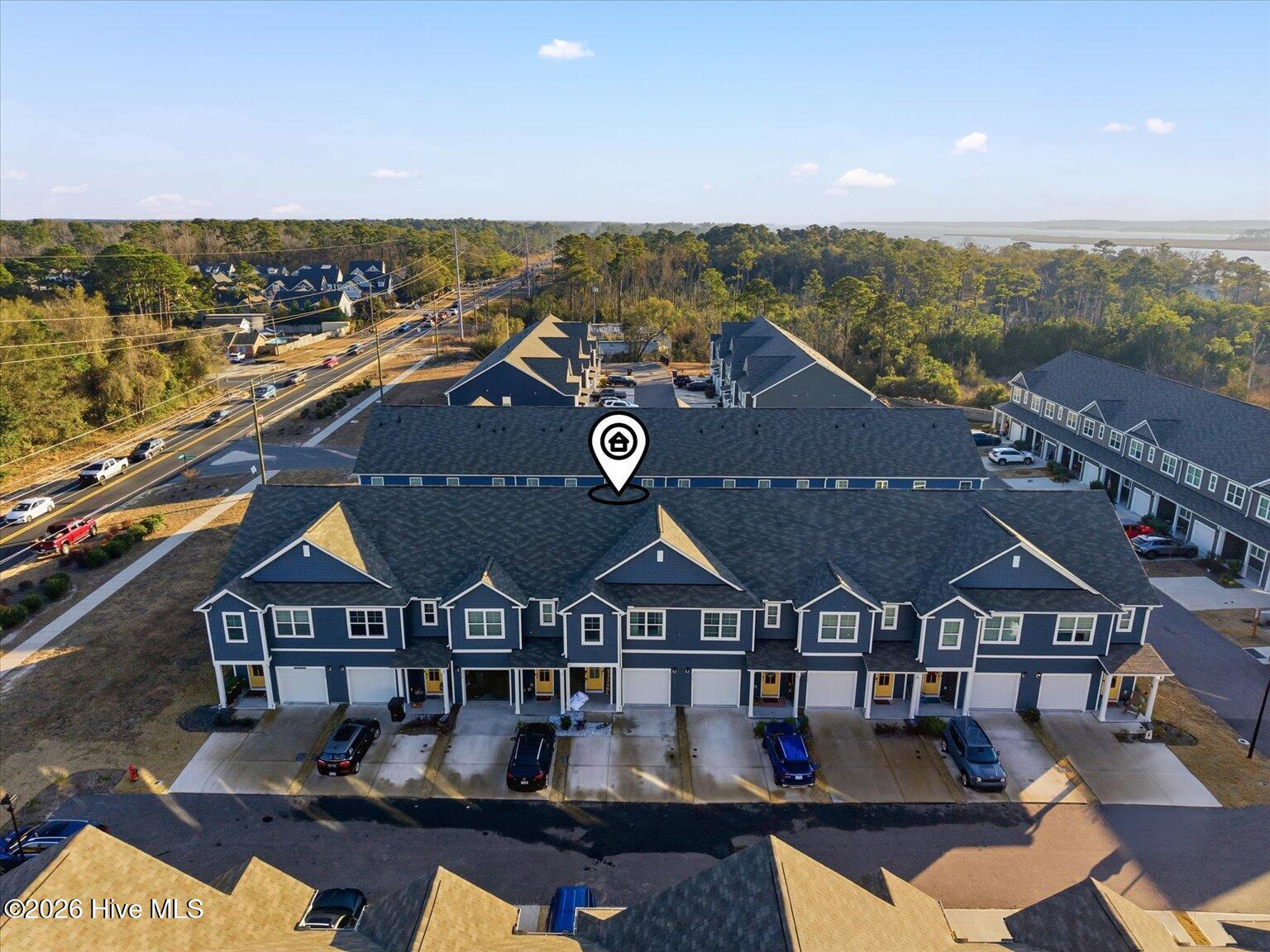 100548049 | Photo 54