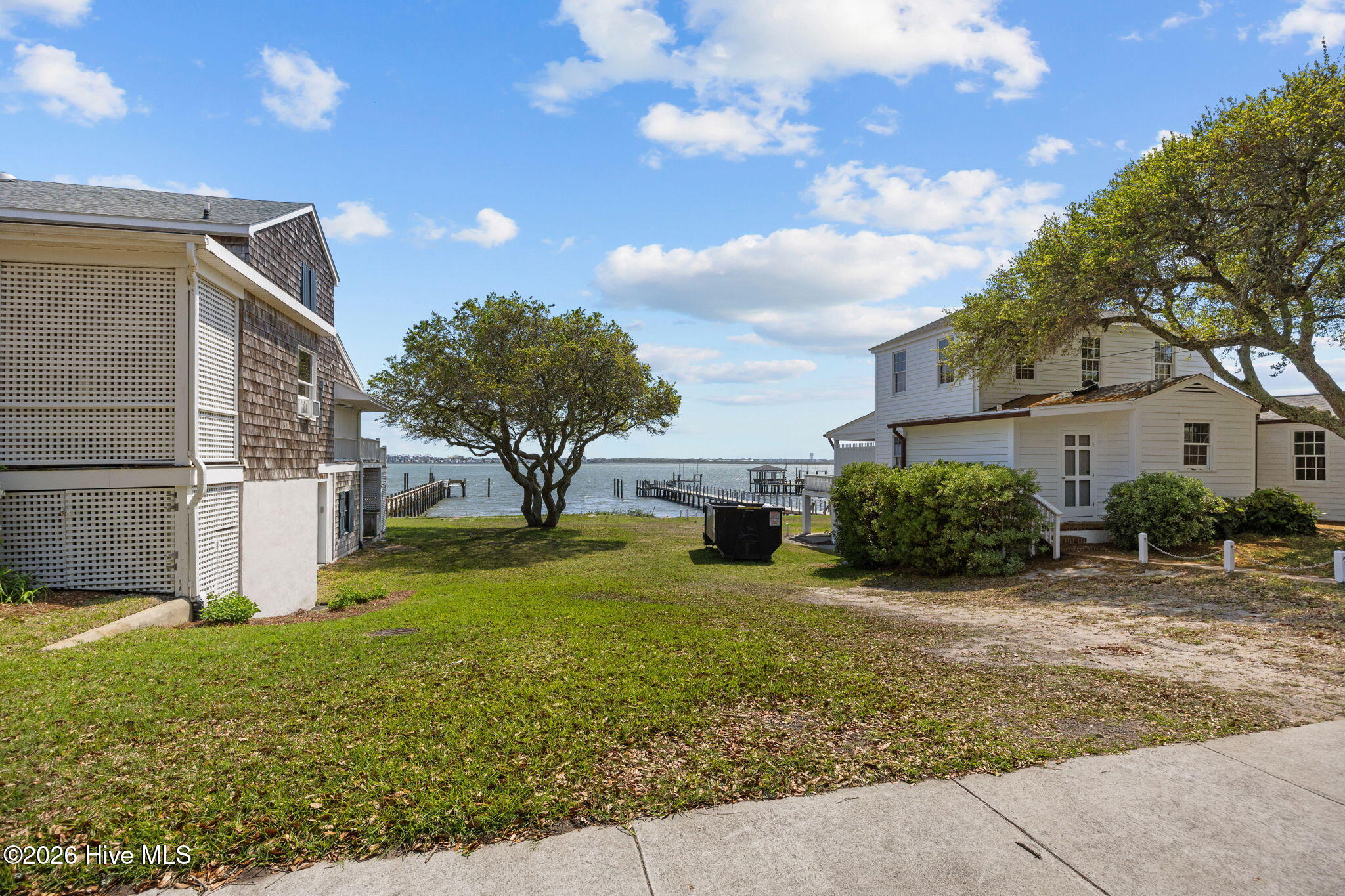 2812 Evans Street, Morehead City, NC, 28557
