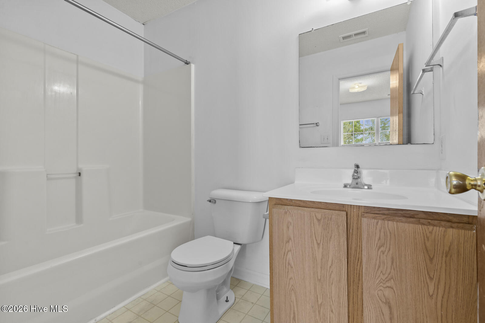 100558596 | Photo 10