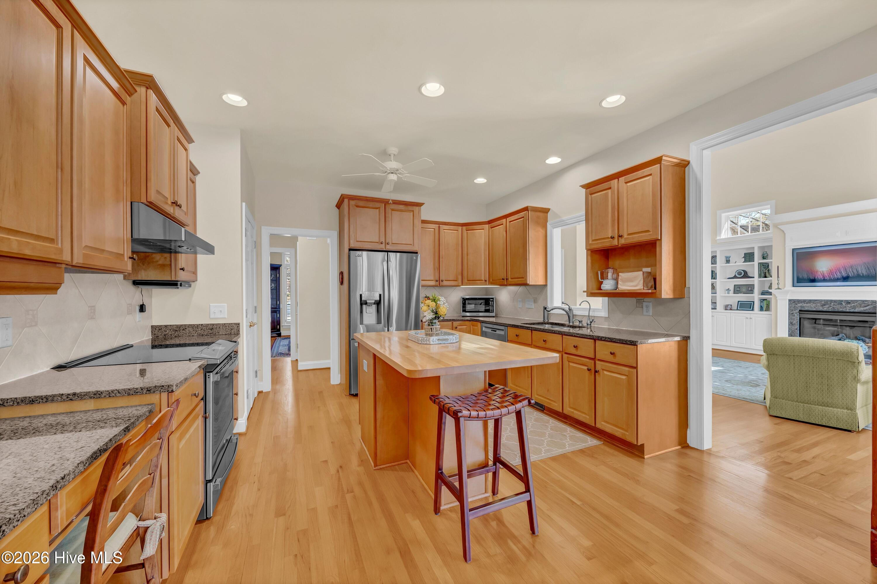 100559758 | Photo 13