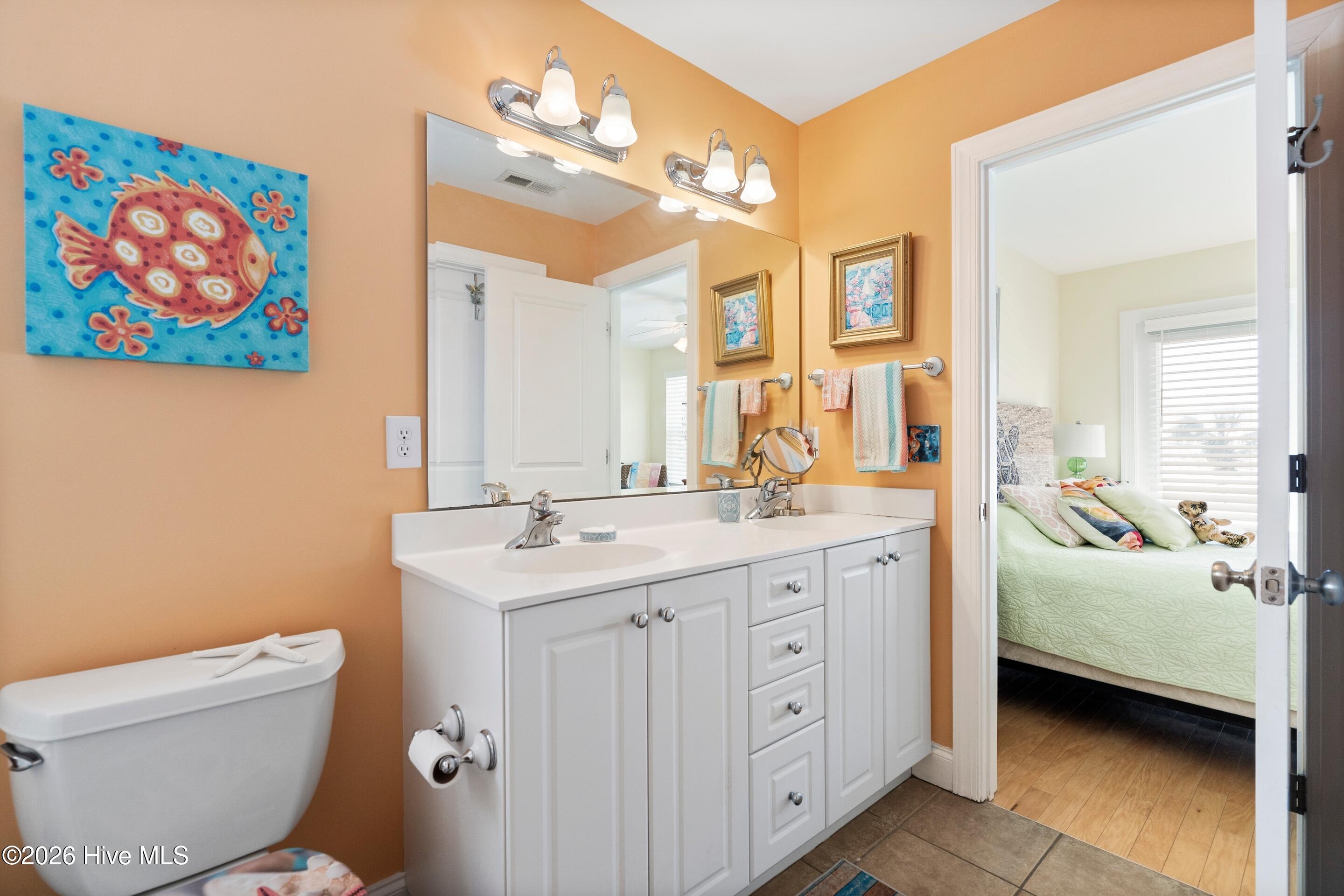 100547501 | Photo 24