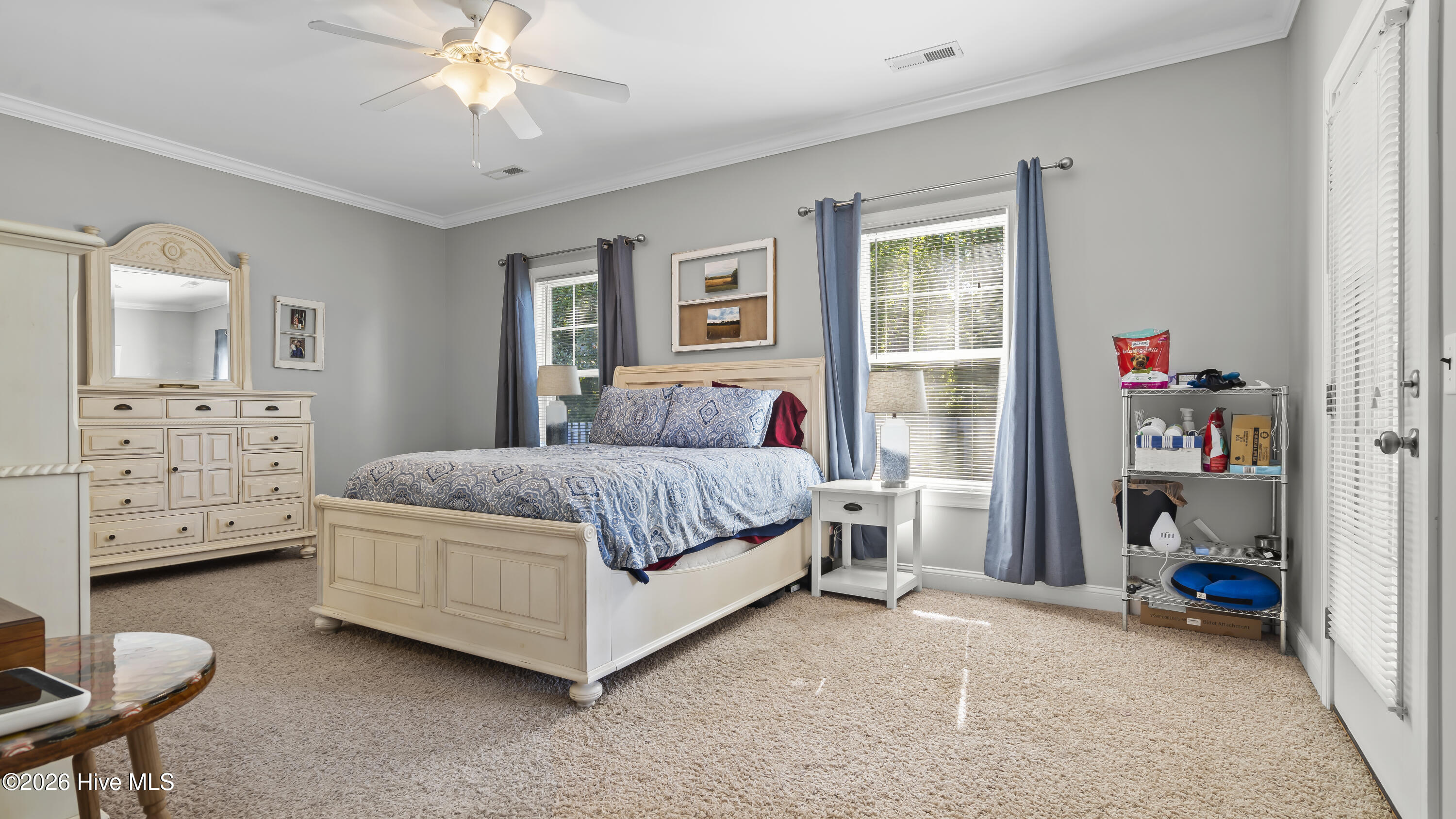 100566448 | Photo 23