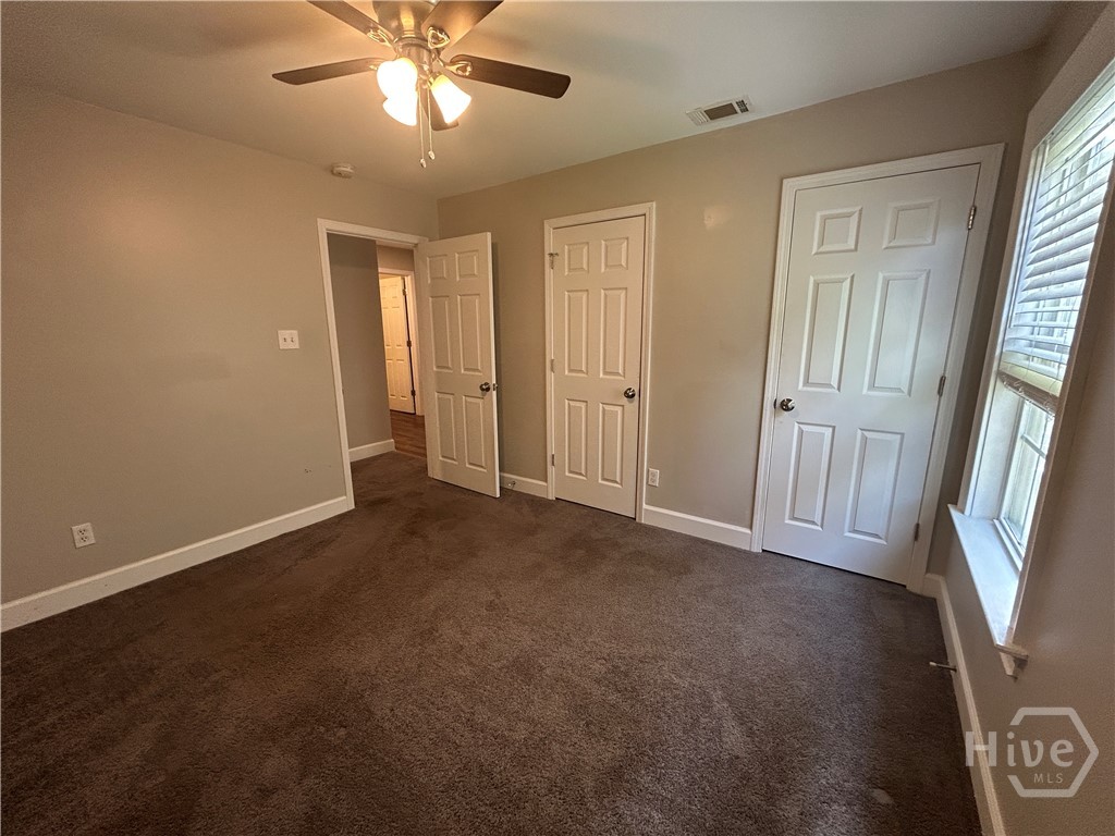 Middle Bedroom Double Closet