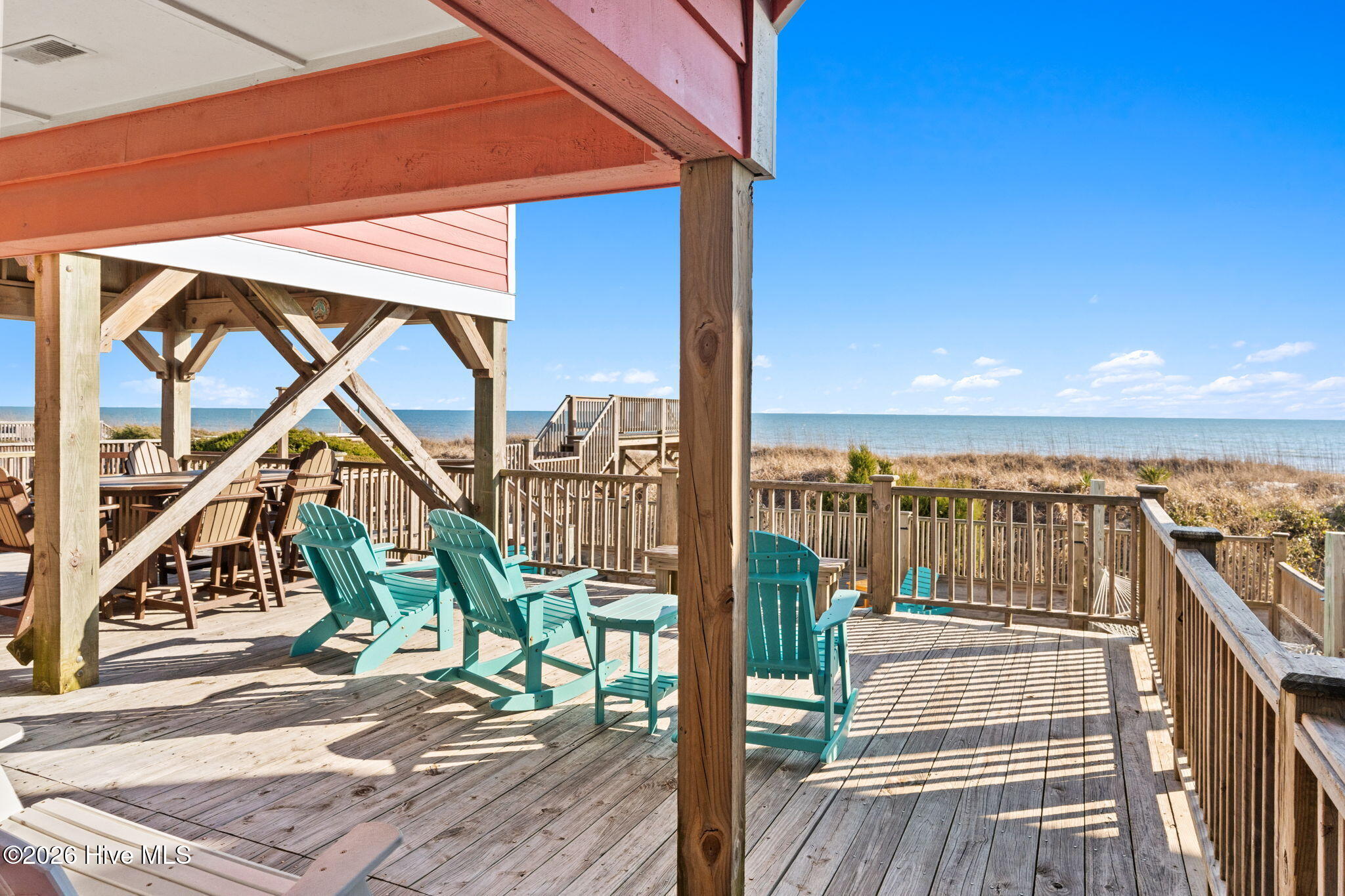 100552493 | Photo 39