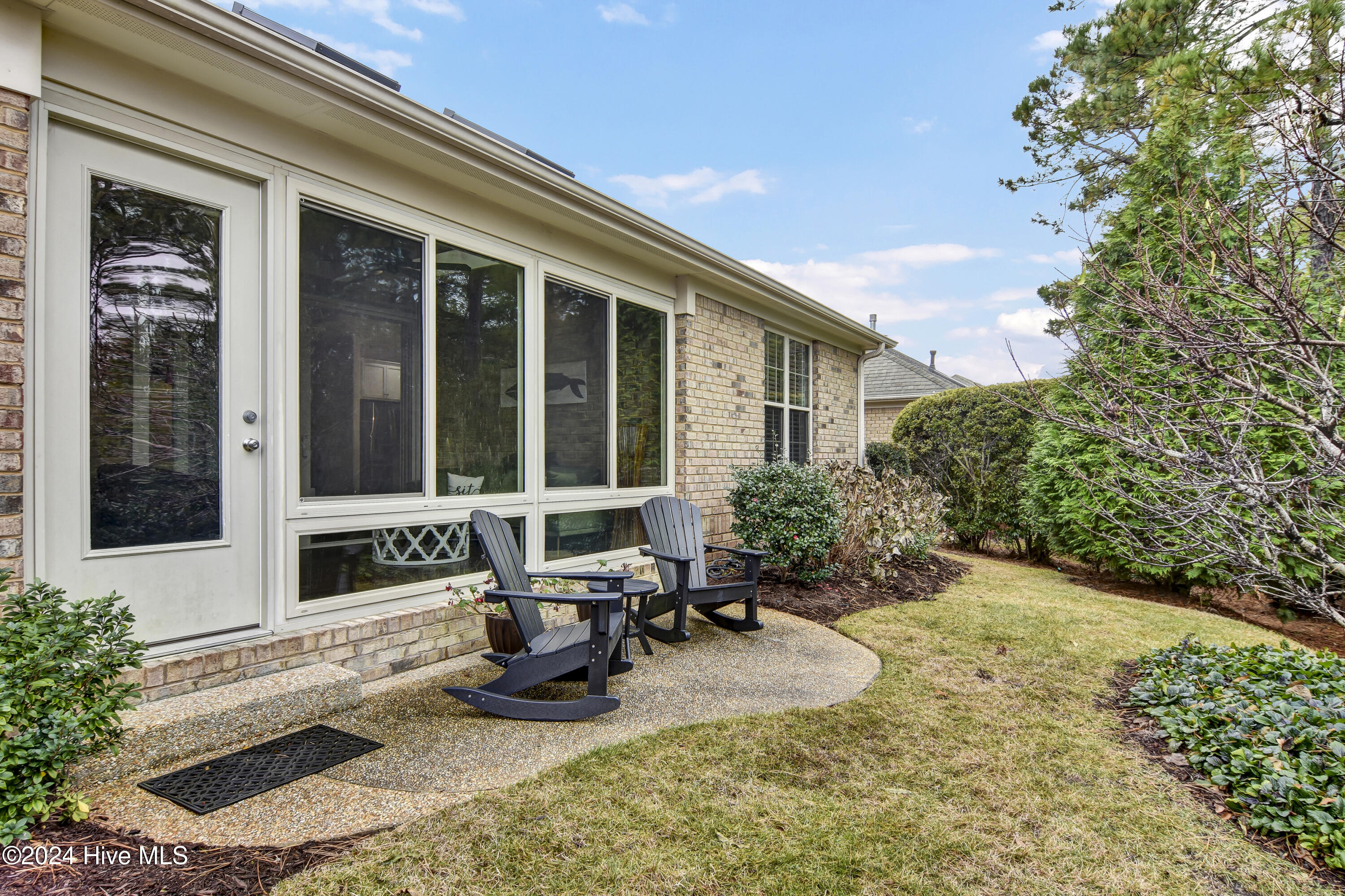 100484995 | Photo 29